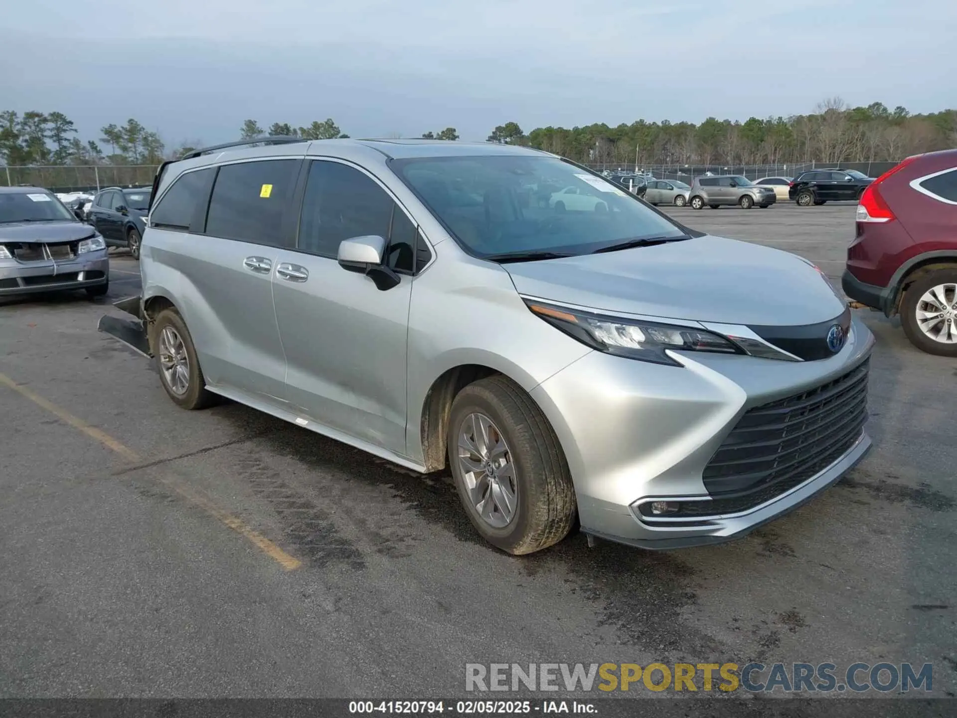 1 fotografías del automóvil dañado 5TDYRKEC9RS181312 TOYOTA SIENNA 2024