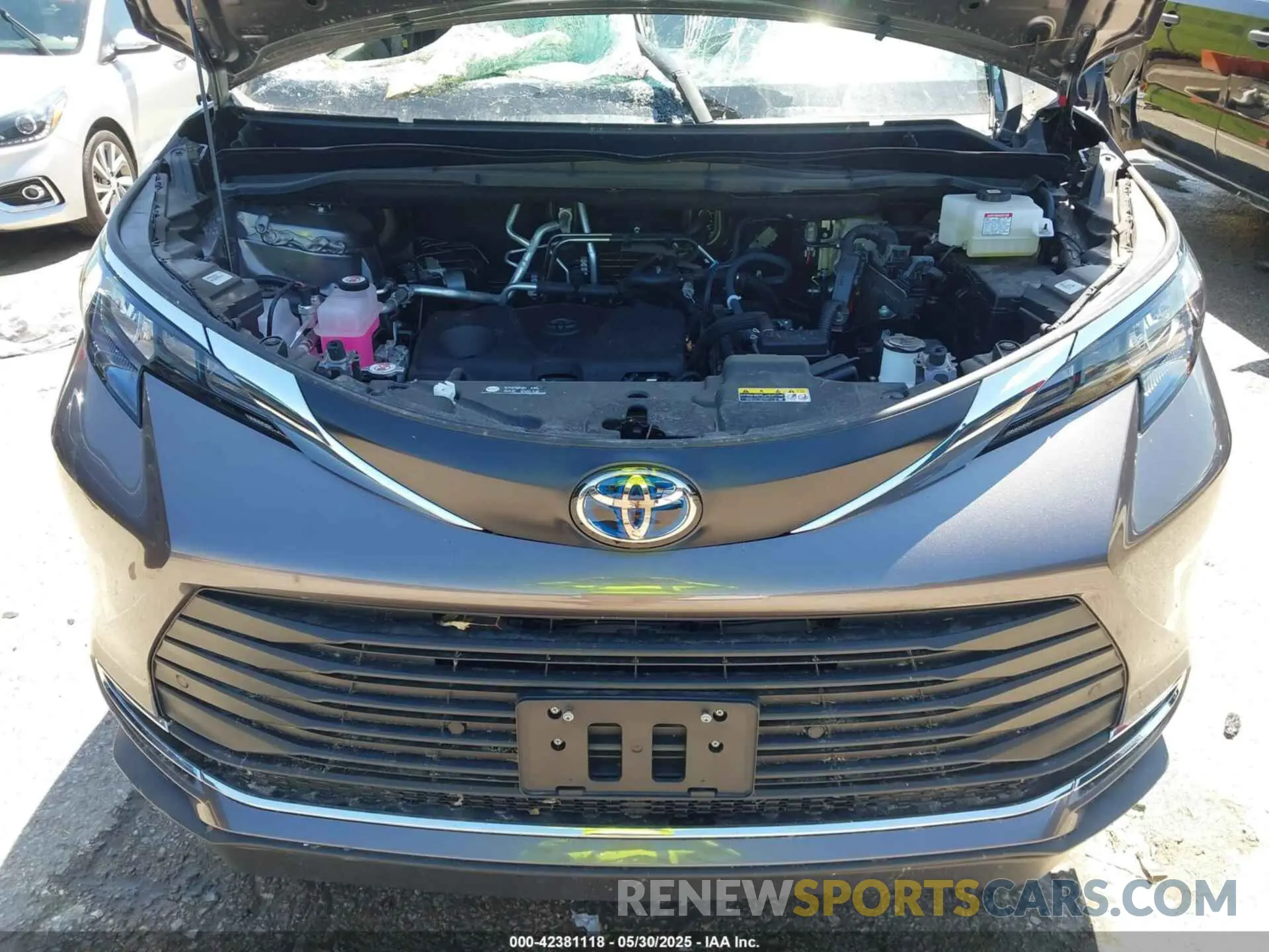 10 fotografías del automóvil dañado 5TDYRKECXRS180167 TOYOTA SIENNA 2024