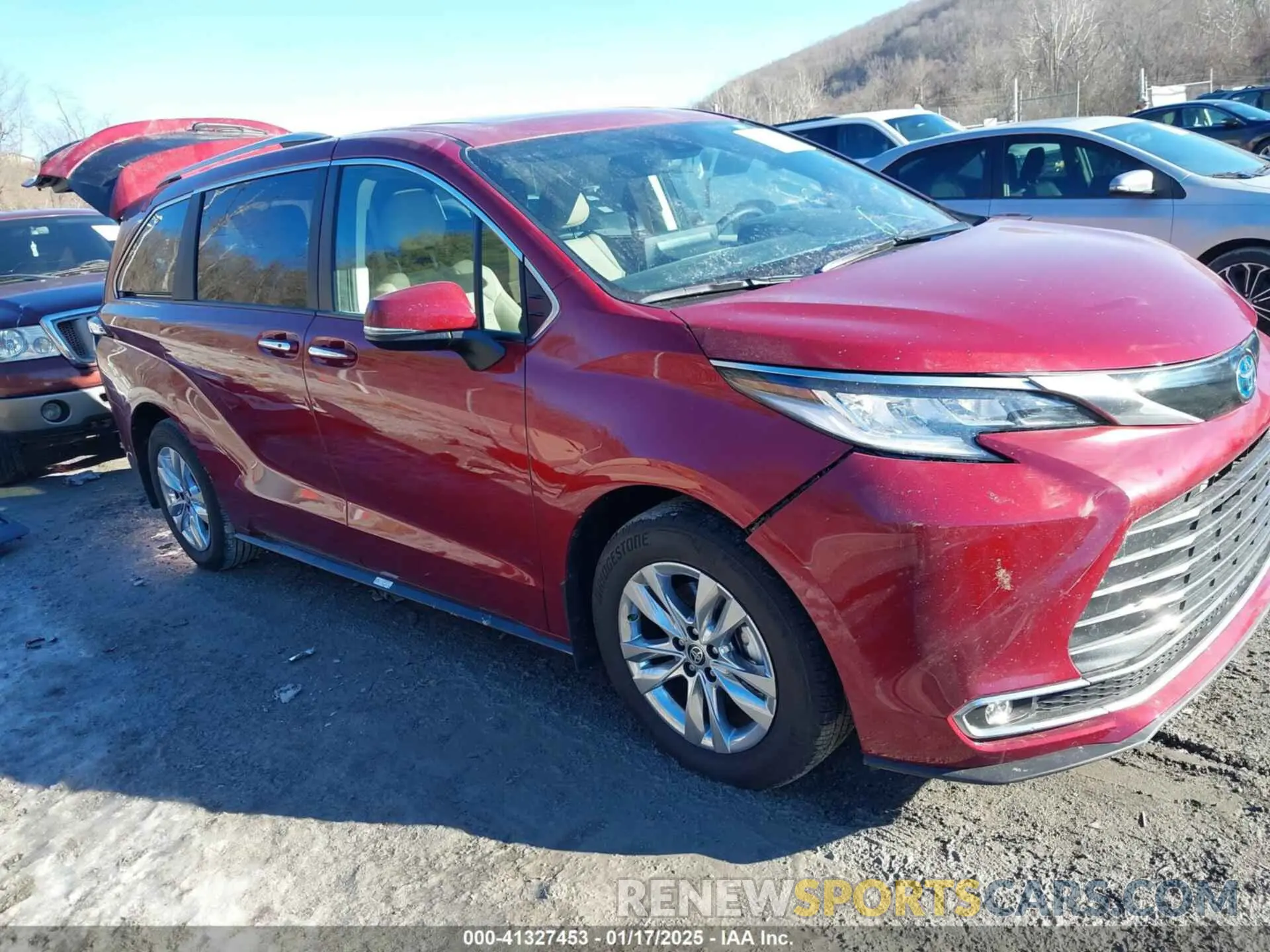 1 fotografías del automóvil dañado 5TDZRKEC7RS215946 TOYOTA SIENNA 2024