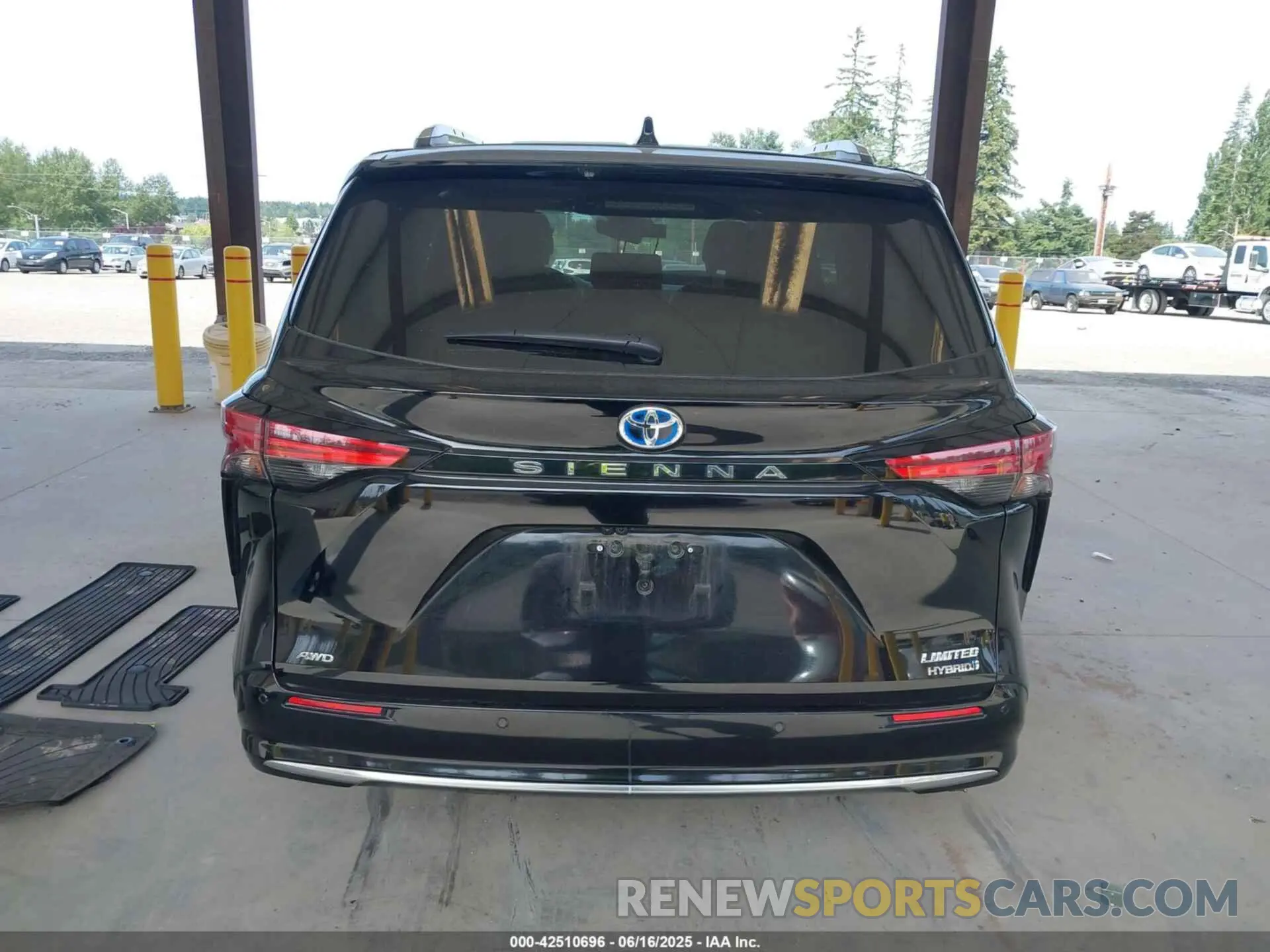 16 fotografías del automóvil dañado 5TDZSKFC2RS125364 TOYOTA SIENNA 2024
