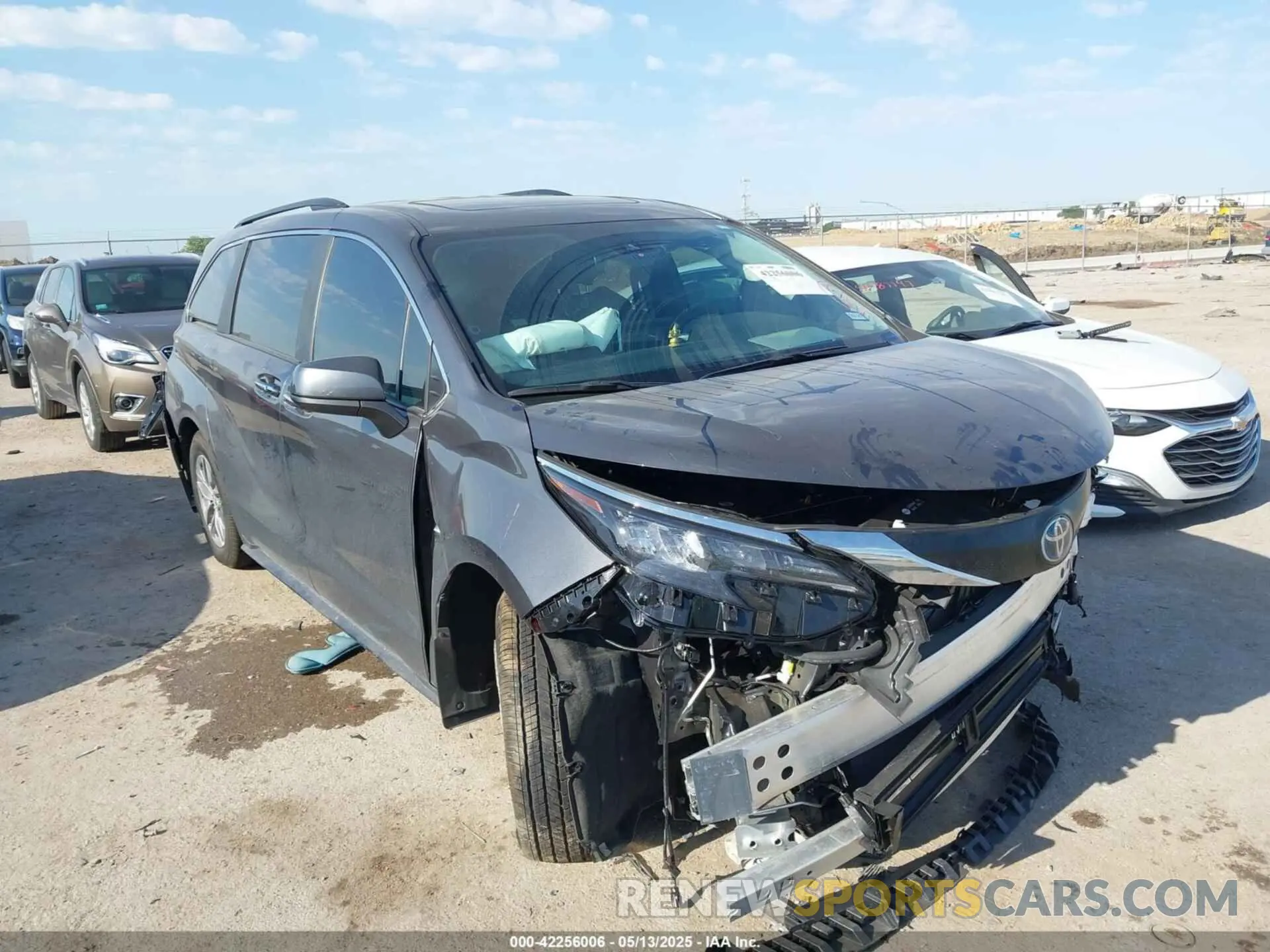 1 fotografías del automóvil dañado 5TDJRKEC0SS241548 TOYOTA SIENNA 2025