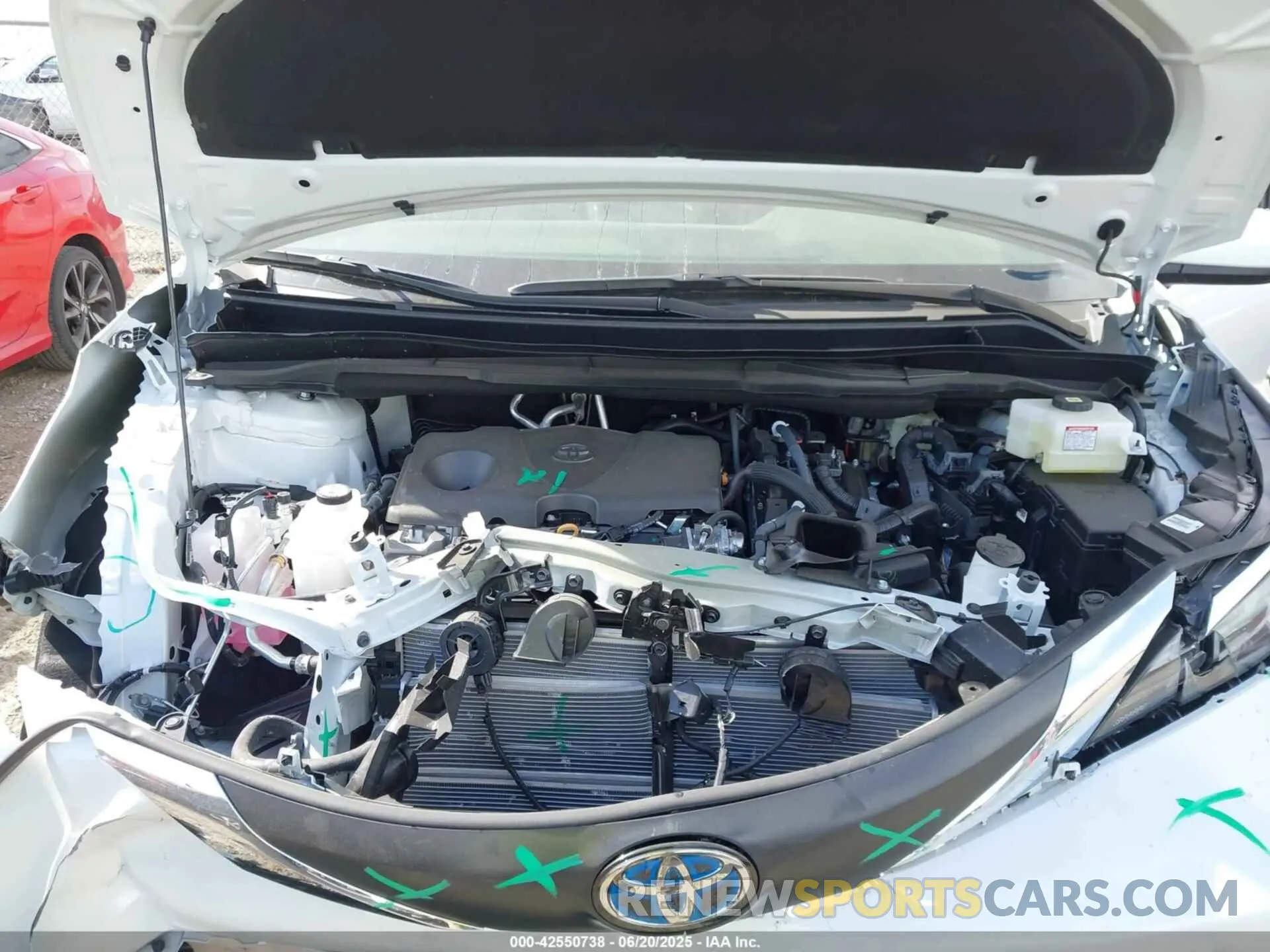 10 fotografías del automóvil dañado 5TDYRKEC9SS245676 TOYOTA SIENNA 2025