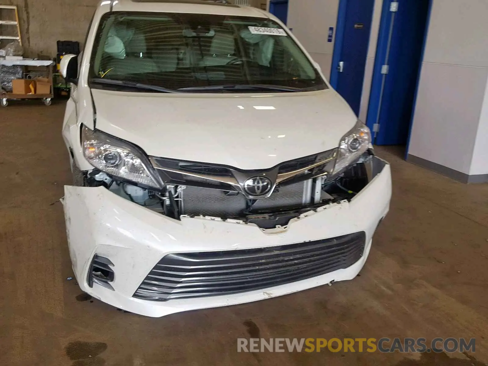 9 fotografías del automóvil dañado 5TDYZ3DC3KS979611 TOYOTA SIENNA LIM 2019