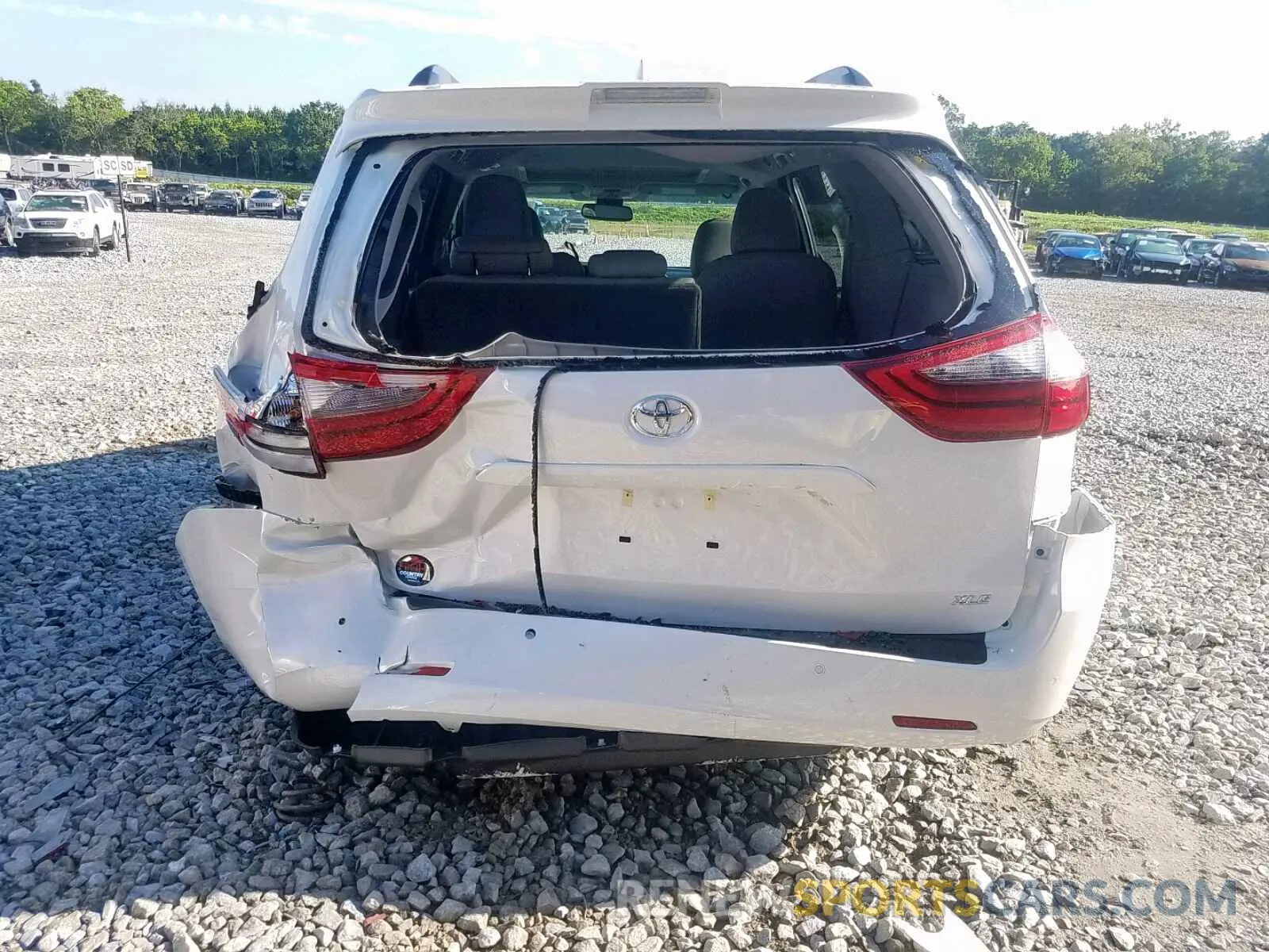 9 fotografías del automóvil dañado 5TDYZ3DC5LS030434 TOYOTA SIENNA LIM 2020