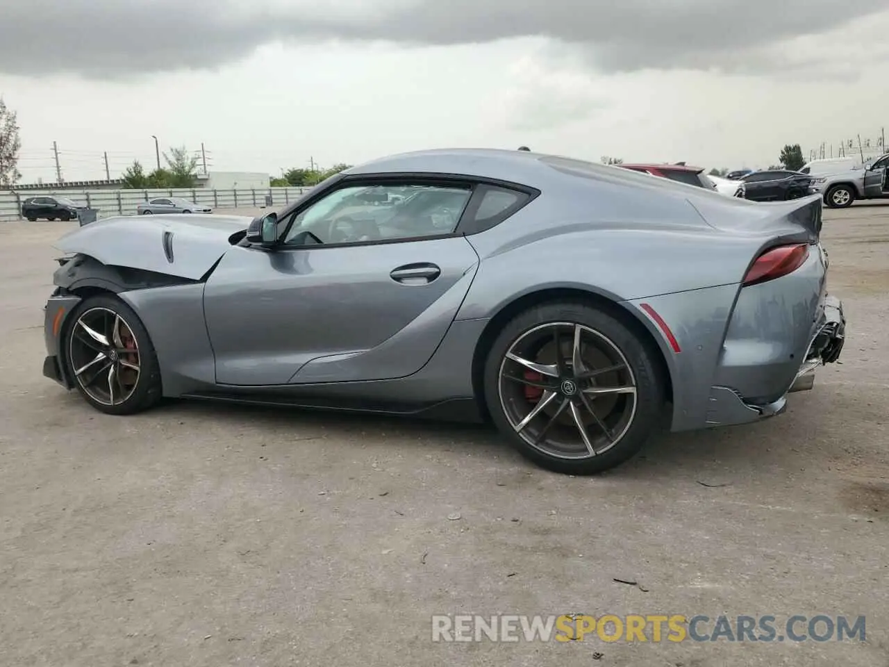 2 fotografías del automóvil dañado WZ1DB4C06LW032954 TOYOTA SUPRA 2020