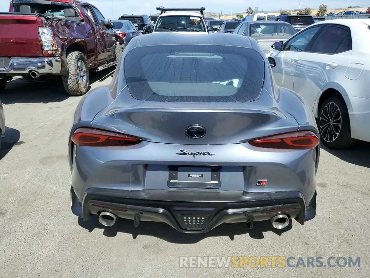 6 fotografías del automóvil dañado WZ1DB0C04MW040237 TOYOTA SUPRA 2021