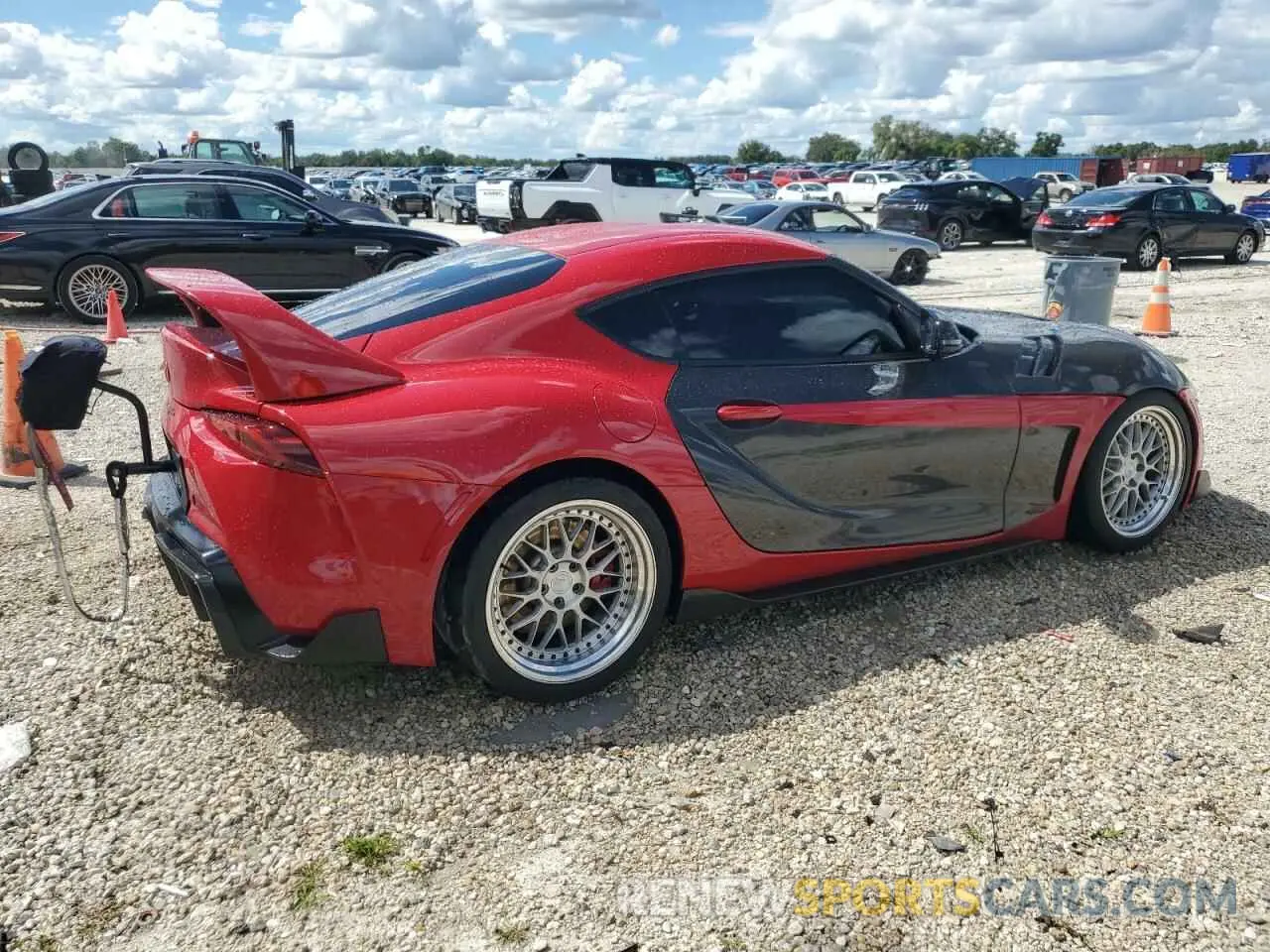 3 fotografías del automóvil dañado WZ1DB0C0XMW042395 TOYOTA SUPRA 2021