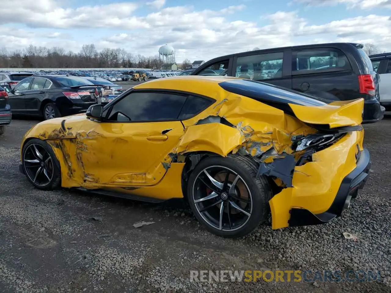 2 fotografías del automóvil dañado WZ1DB0C03NW052820 TOYOTA SUPRA 2022