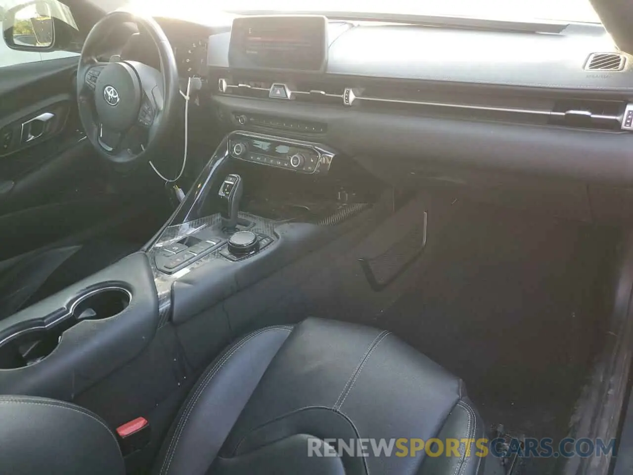 8 fotografías del automóvil dañado WZ1DB0C04NW052244 TOYOTA SUPRA 2022