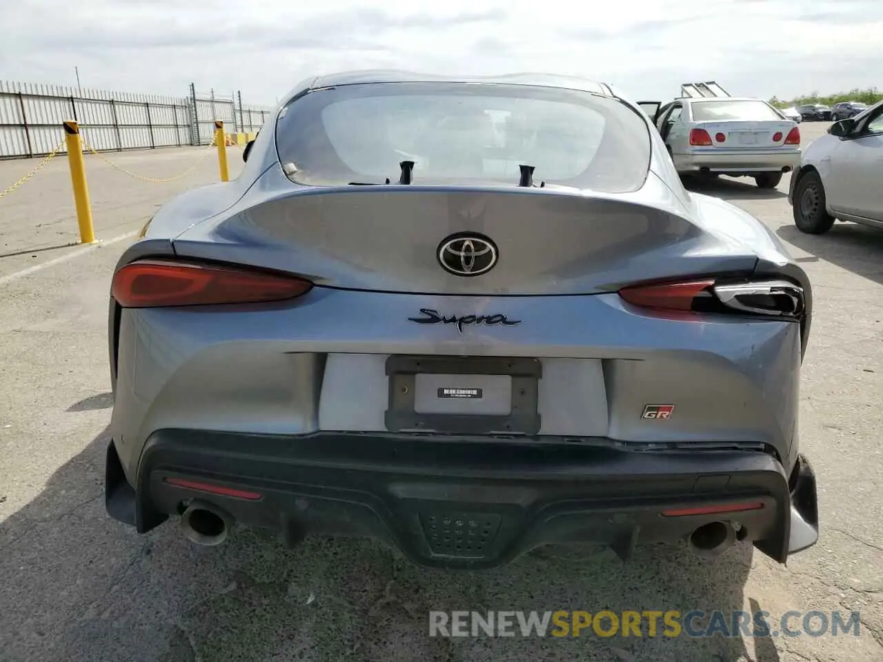 10 fotografías del automóvil dañado WZ1DB0C08NW051288 TOYOTA SUPRA 2022