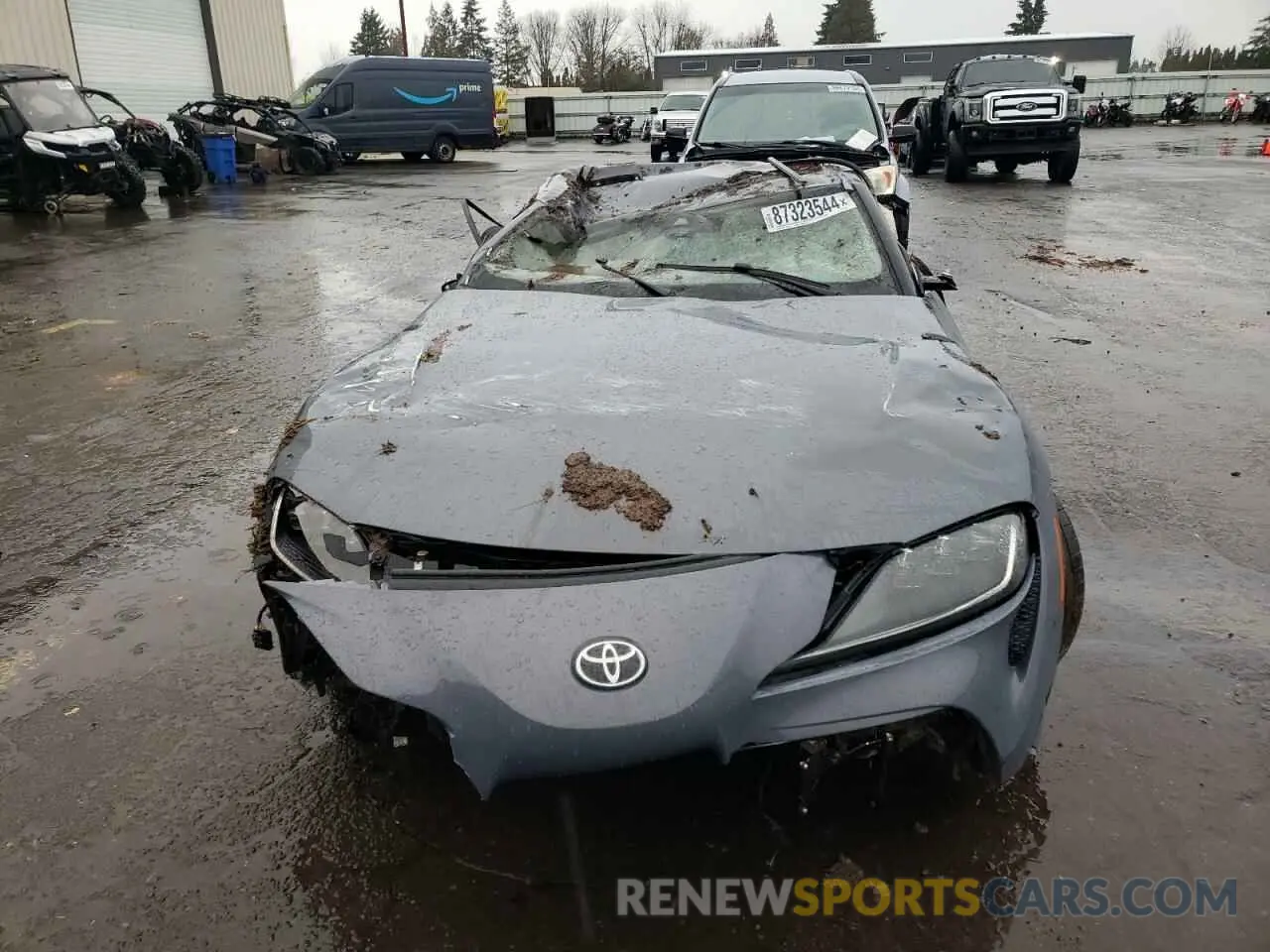 5 fotografías del automóvil dañado WZ1DB0G04PW055707 TOYOTA SUPRA 2023