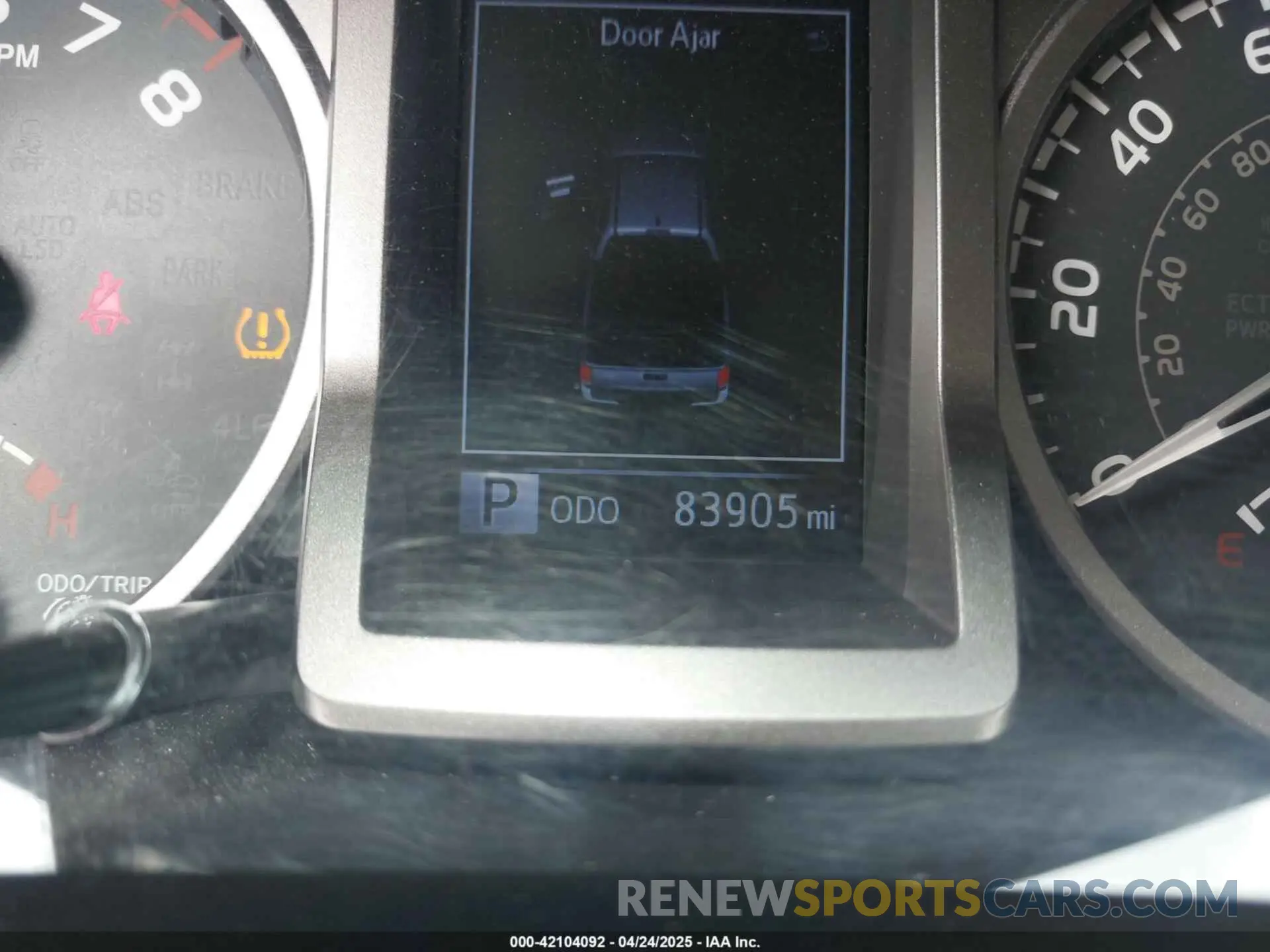 15 fotografías del automóvil dañado 3TMAZ5CN0KM102400 TOYOTA TACOMA 2019