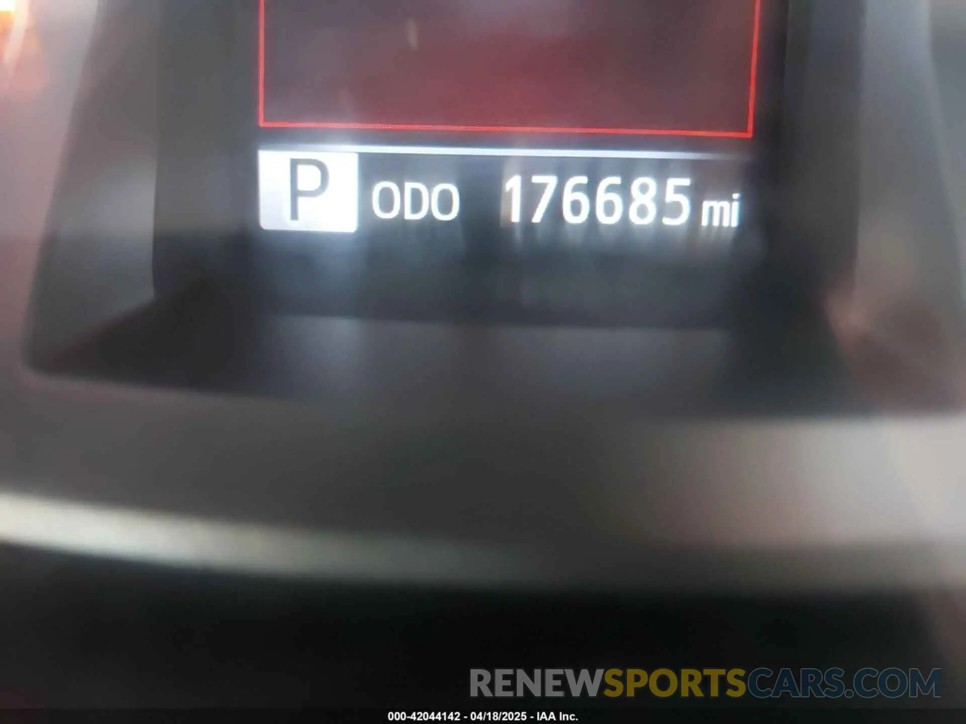 15 fotografías del automóvil dañado 3TMAZ5CN0KM104096 TOYOTA TACOMA 2019