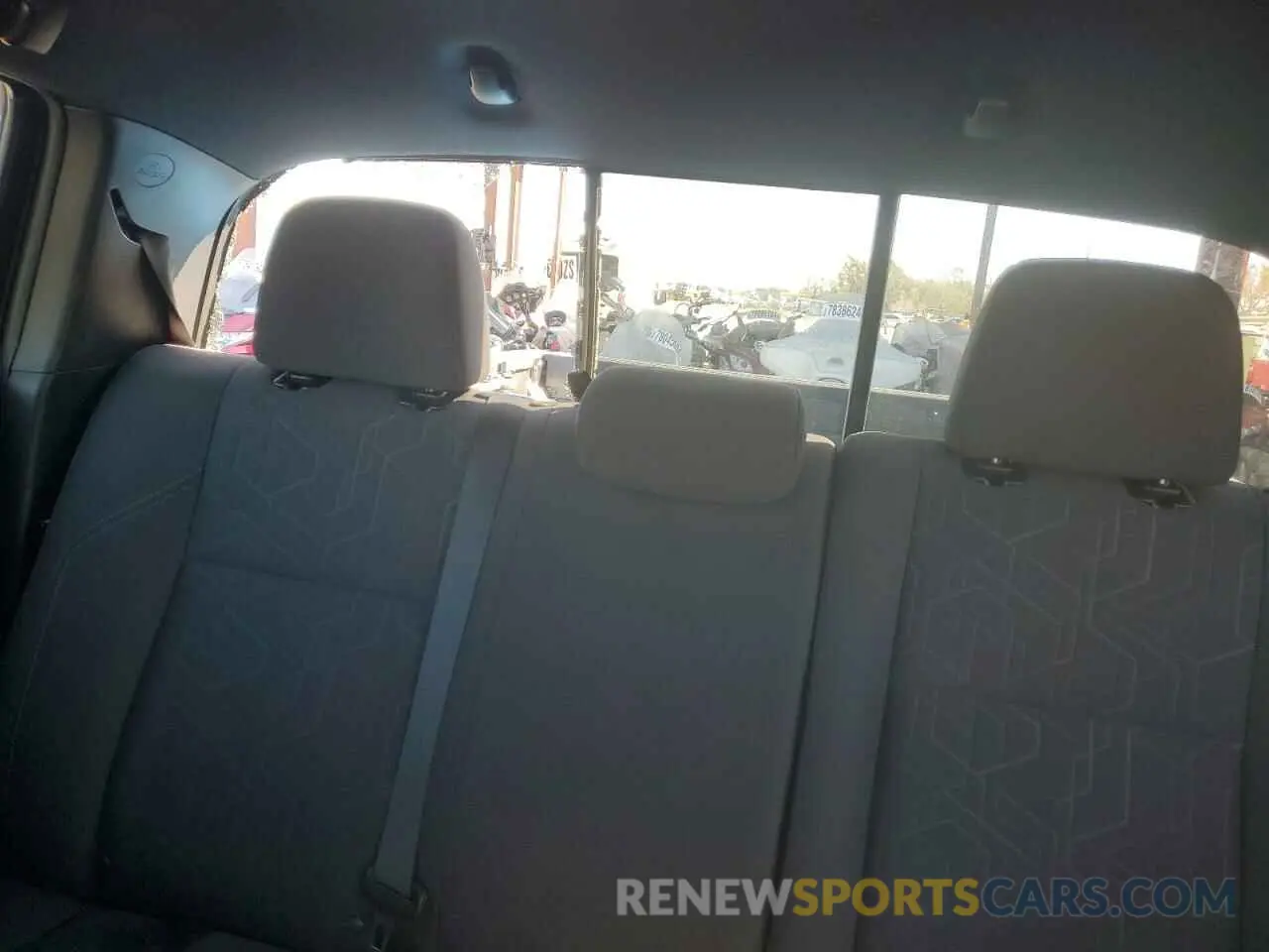 10 fotografías del automóvil dañado 3TMAZ5CN1KM095571 TOYOTA TACOMA 2019