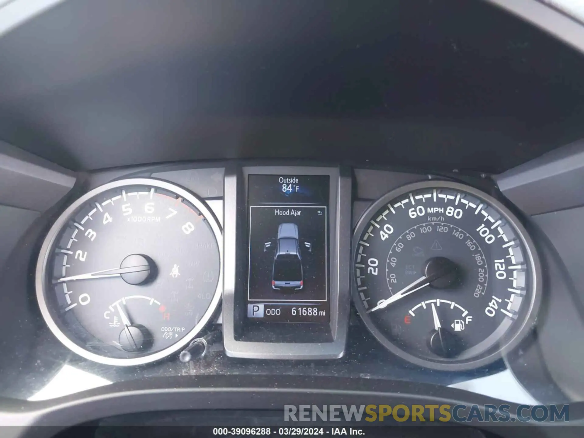7 fotografías del automóvil dañado 3TMAZ5CN1KM102292 TOYOTA TACOMA 2019