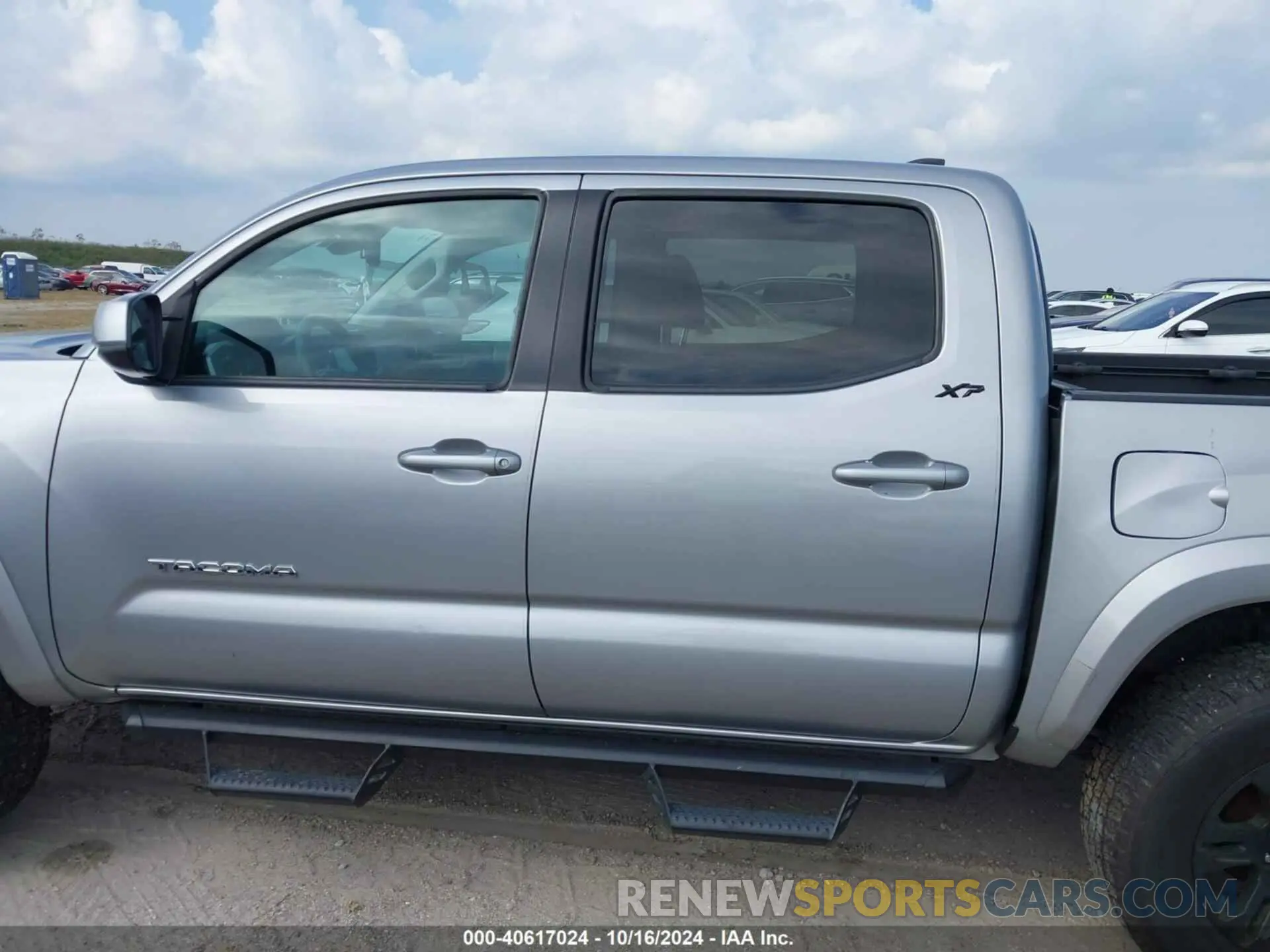 14 fotografías del automóvil dañado 3TMAZ5CN1KM106097 TOYOTA TACOMA 2019