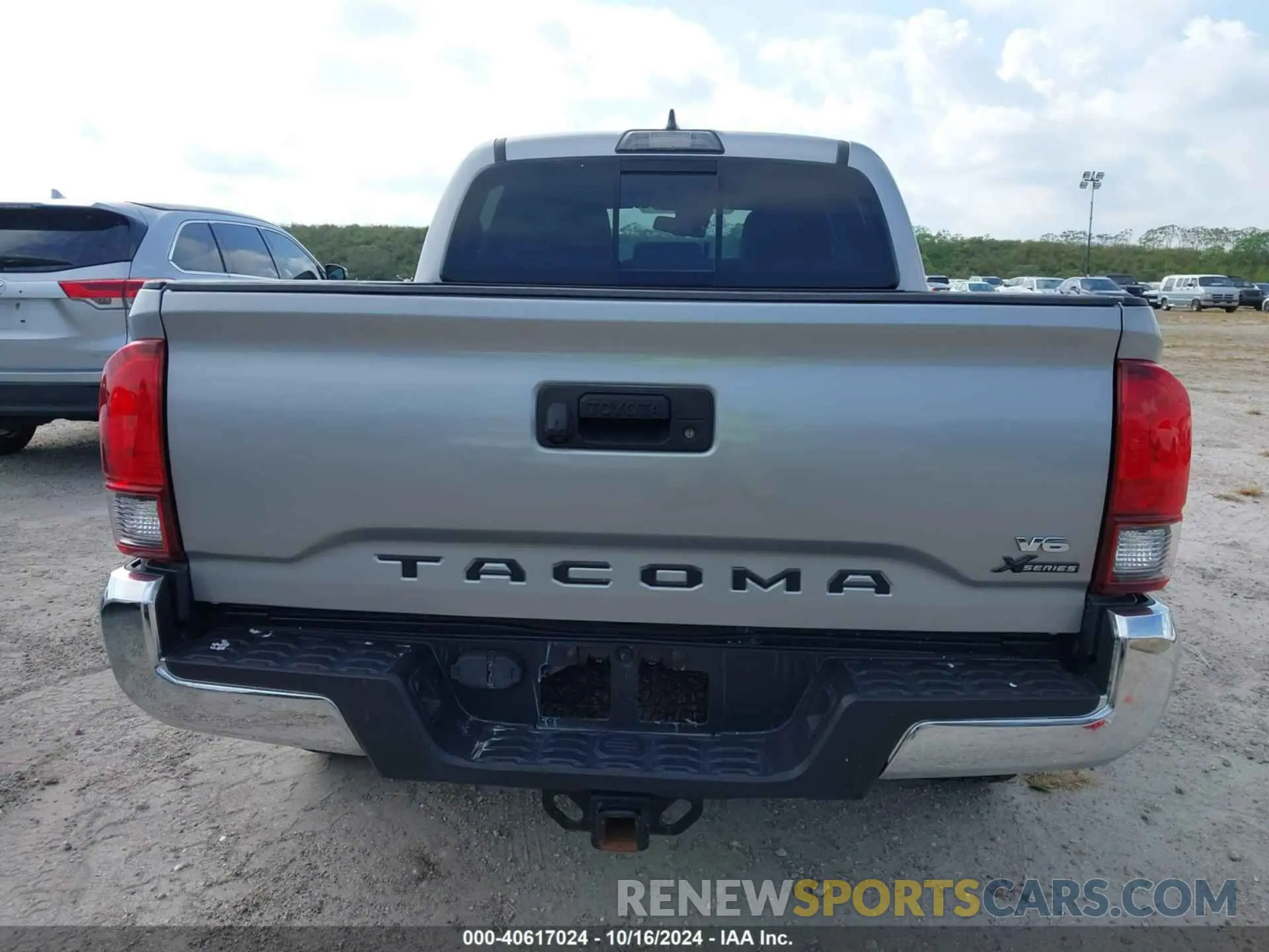 16 fotografías del automóvil dañado 3TMAZ5CN1KM106097 TOYOTA TACOMA 2019