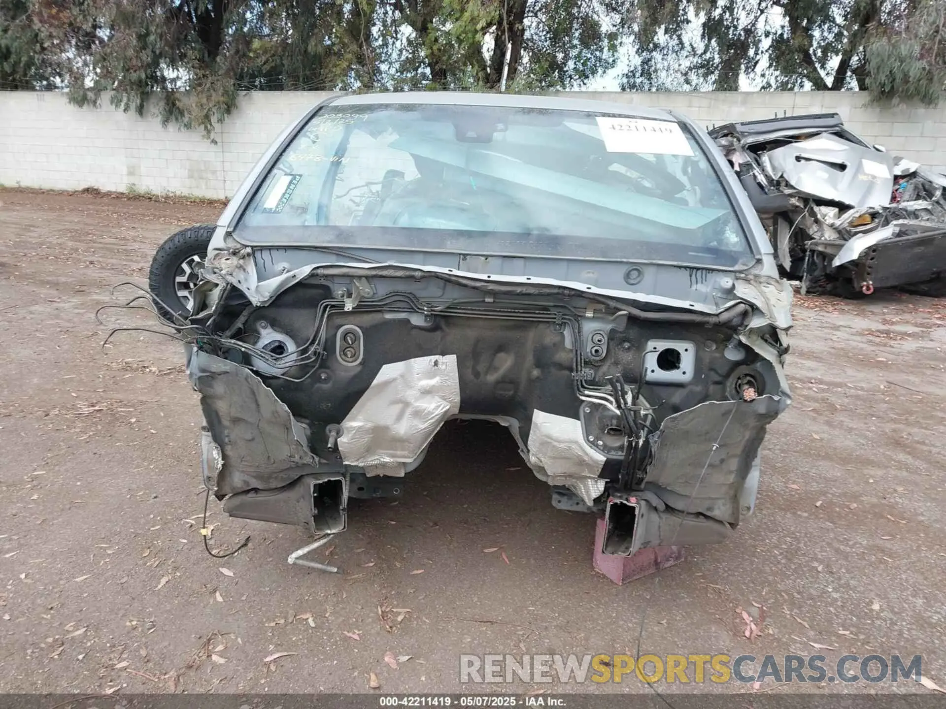 12 fotografías del automóvil dañado 3TMAZ5CN1KM108478 TOYOTA TACOMA 2019