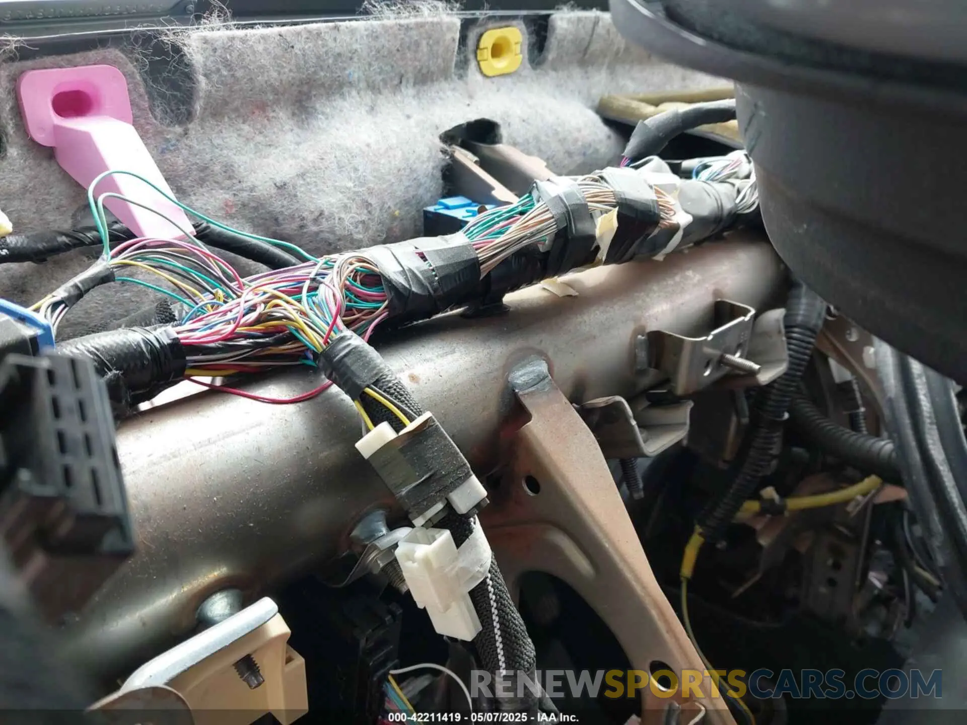 7 fotografías del automóvil dañado 3TMAZ5CN1KM108478 TOYOTA TACOMA 2019