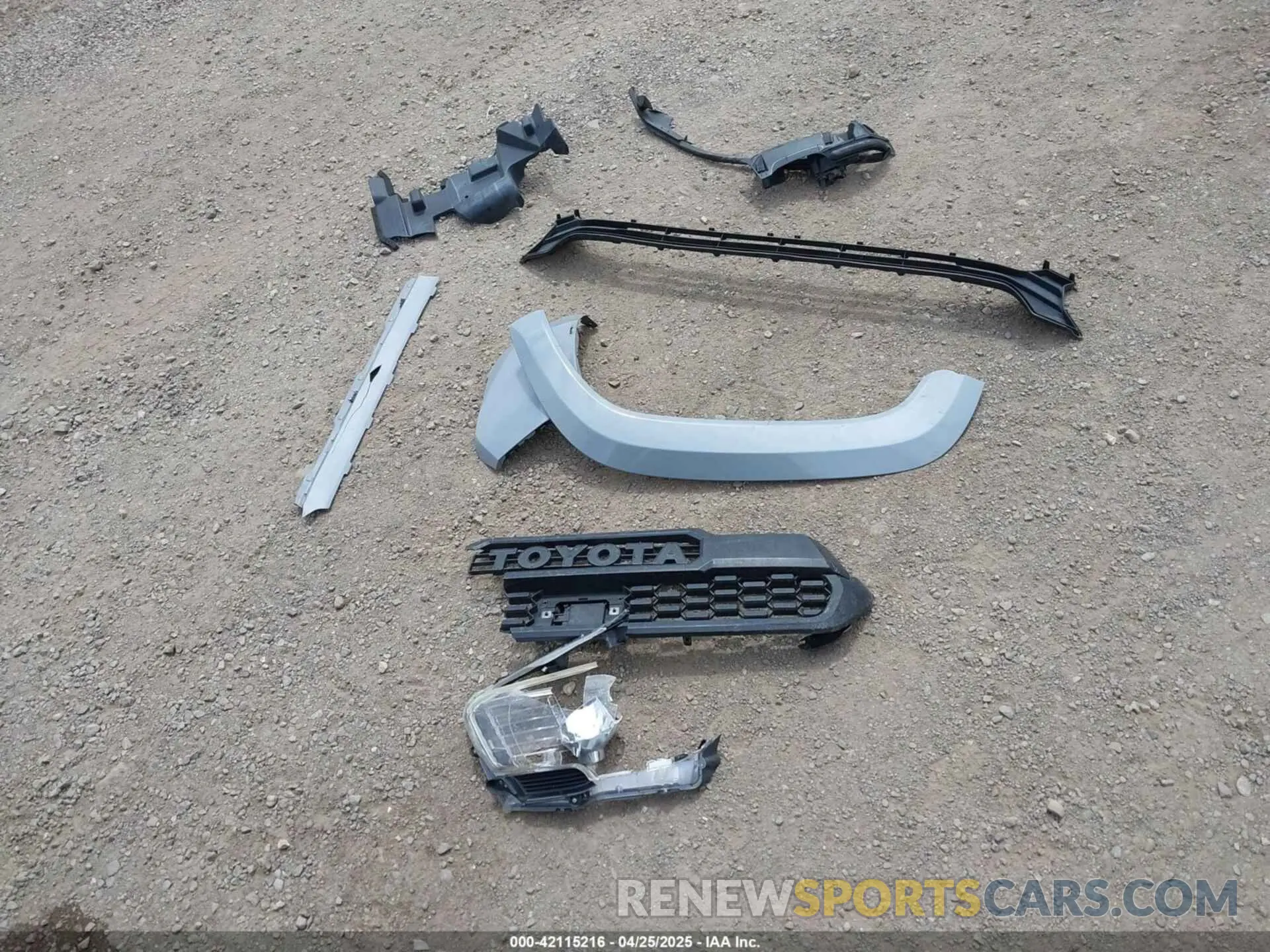 12 fotografías del automóvil dañado 3TMAZ5CN2KM087186 TOYOTA TACOMA 2019