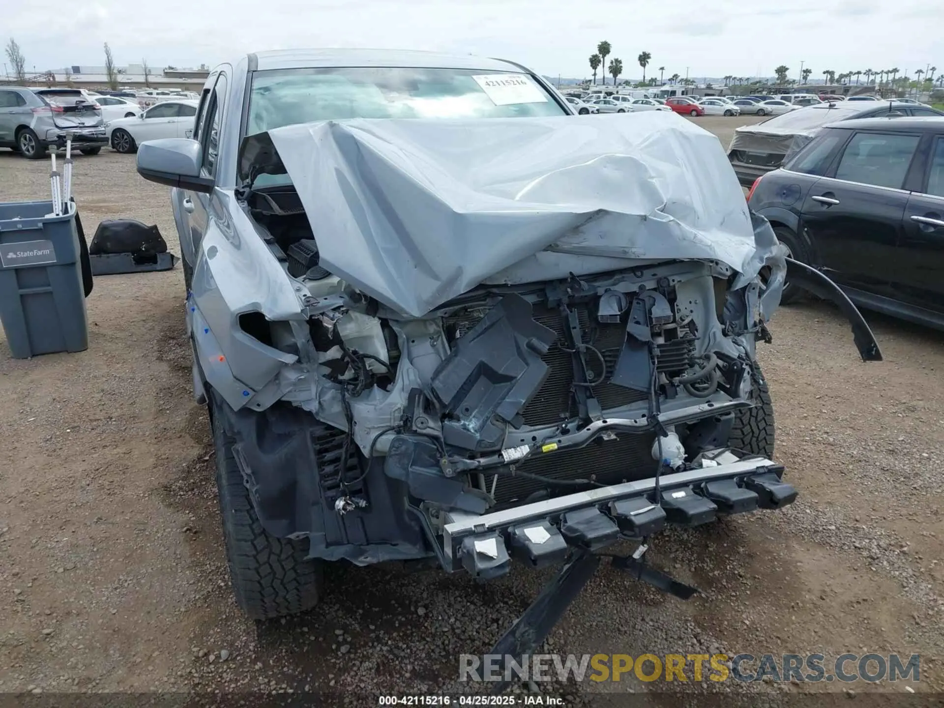 6 fotografías del automóvil dañado 3TMAZ5CN2KM087186 TOYOTA TACOMA 2019