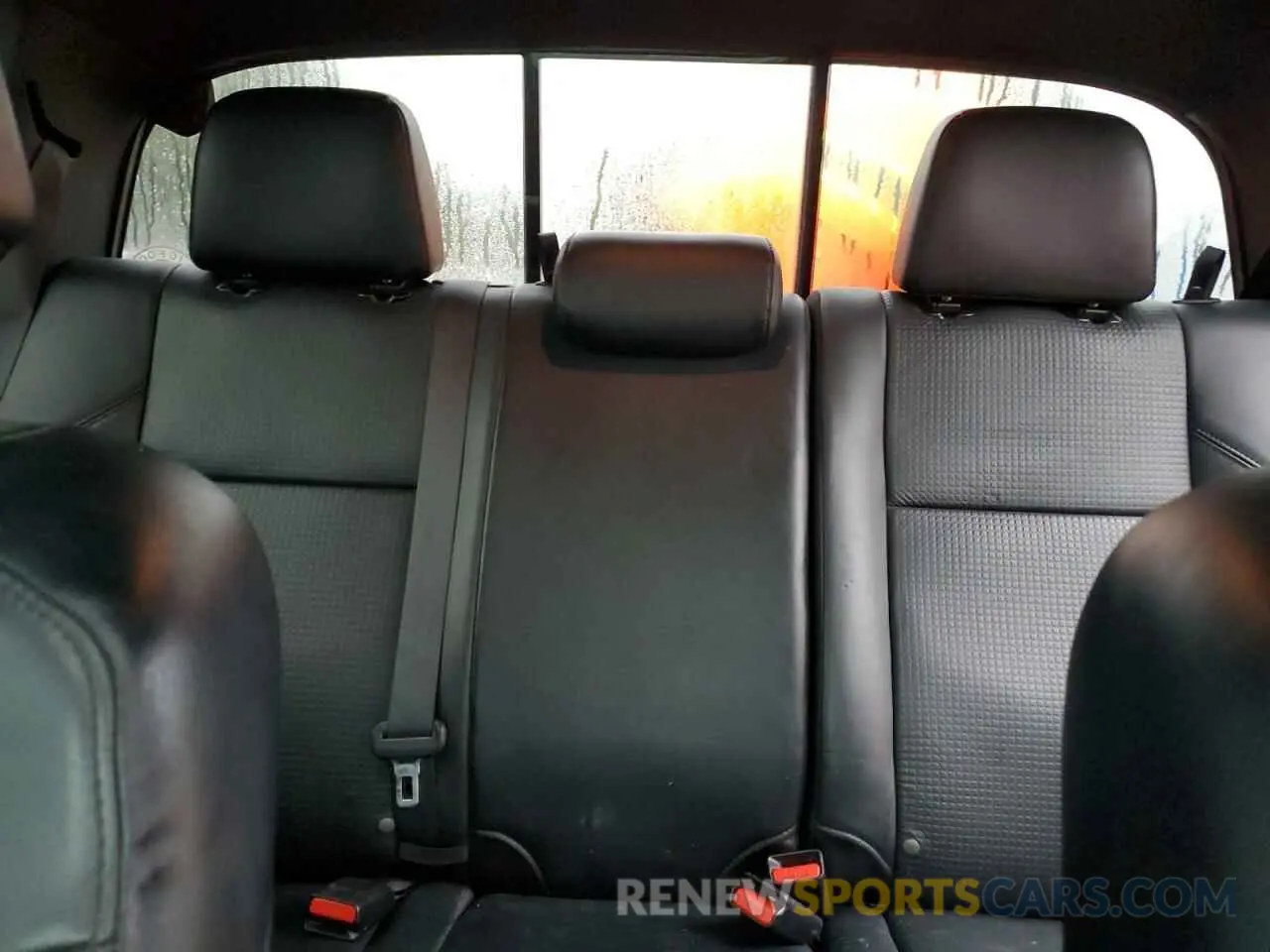 10 fotografías del automóvil dañado 3TMAZ5CN2KM103127 TOYOTA TACOMA 2019