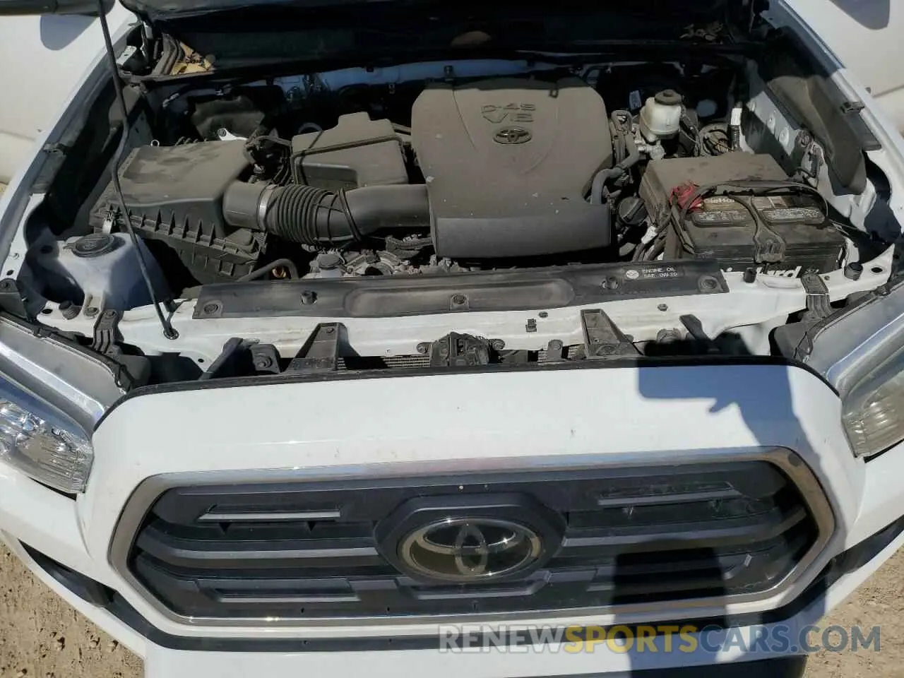 11 fotografías del automóvil dañado 3TMAZ5CN3KM084376 TOYOTA TACOMA 2019