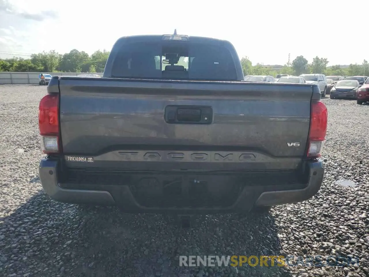 6 fotografías del automóvil dañado 3TMAZ5CN3KM105632 TOYOTA TACOMA 2019