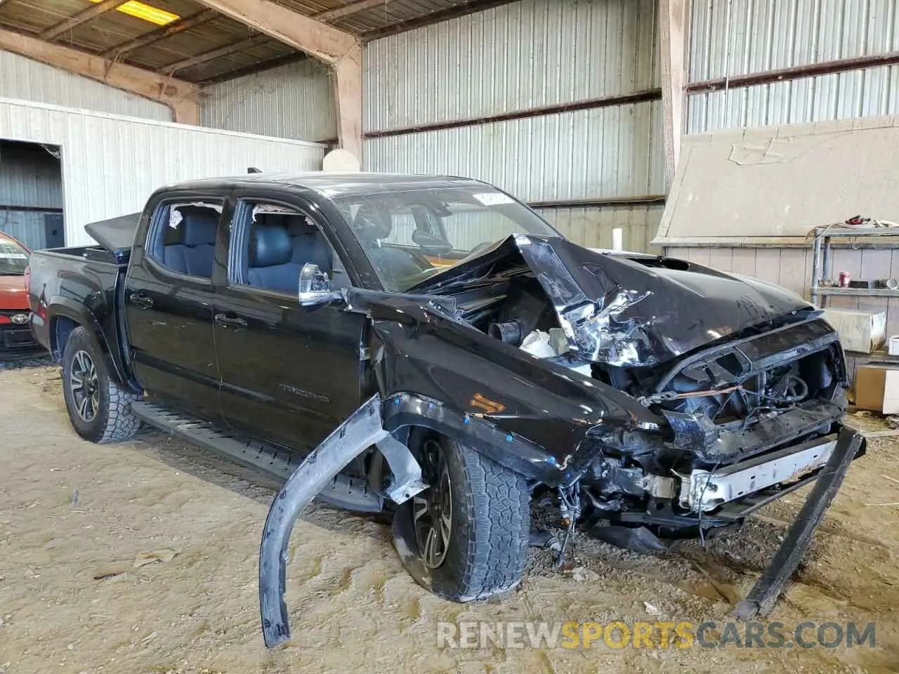 4 fotografías del automóvil dañado 3TMAZ5CN4KM085620 TOYOTA TACOMA 2019
