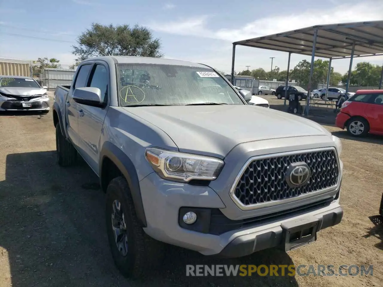 1 fotografías del automóvil dañado 3TMAZ5CN4KM091708 TOYOTA TACOMA 2019