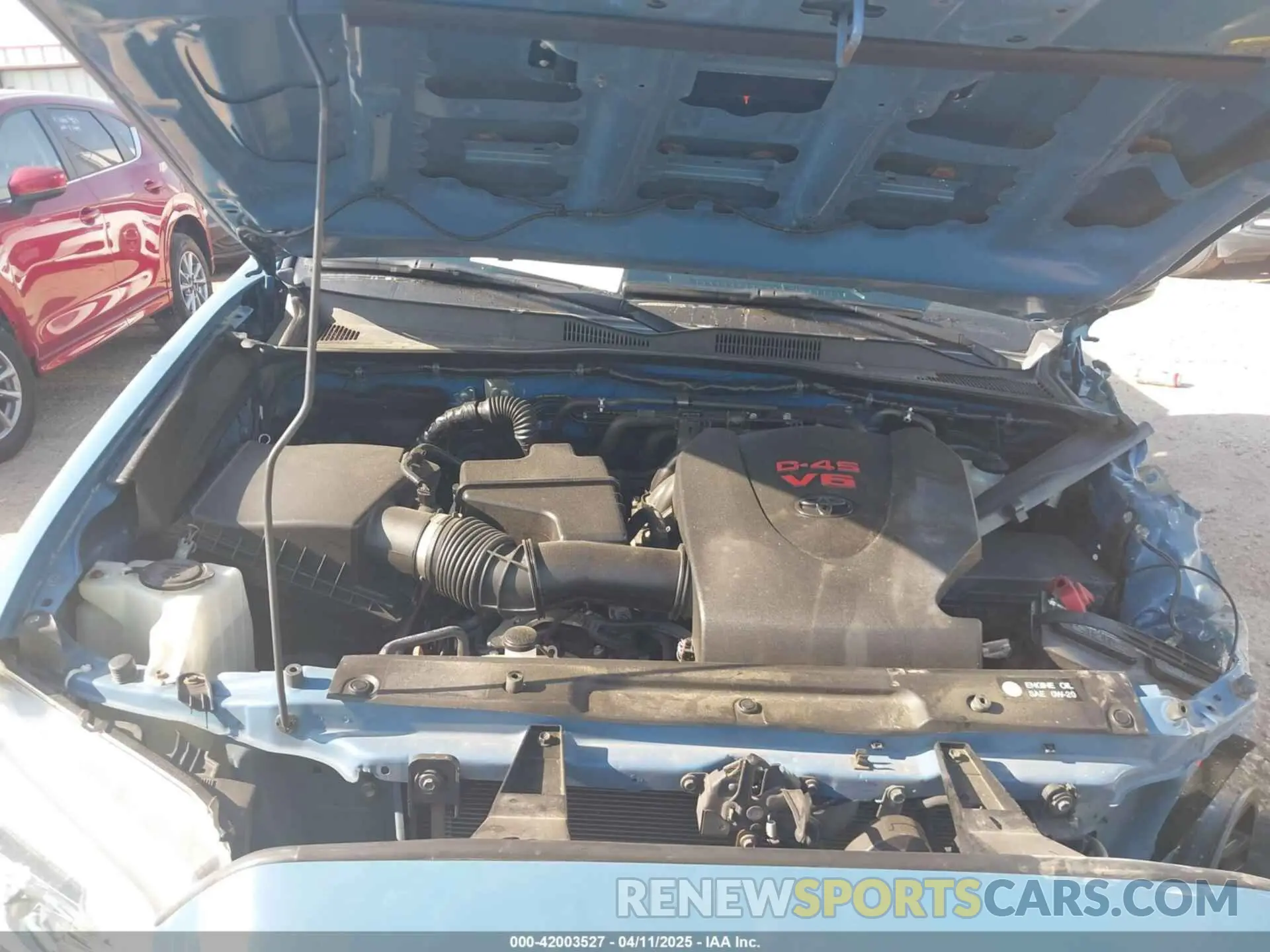 10 fotografías del automóvil dañado 3TMAZ5CN4KM104750 TOYOTA TACOMA 2019