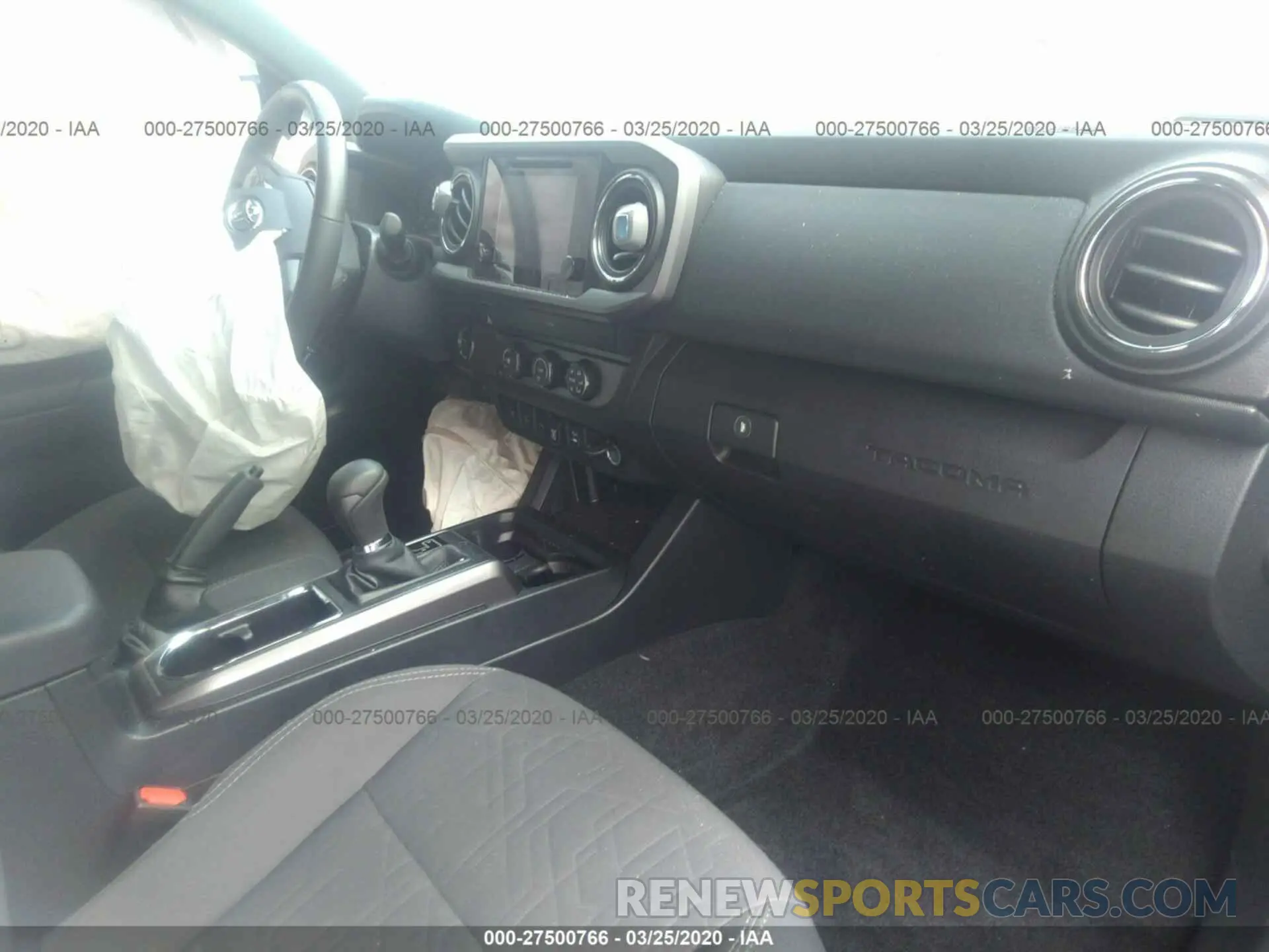 5 fotografías del automóvil dañado 3TMAZ5CN4KM104909 TOYOTA TACOMA 2019