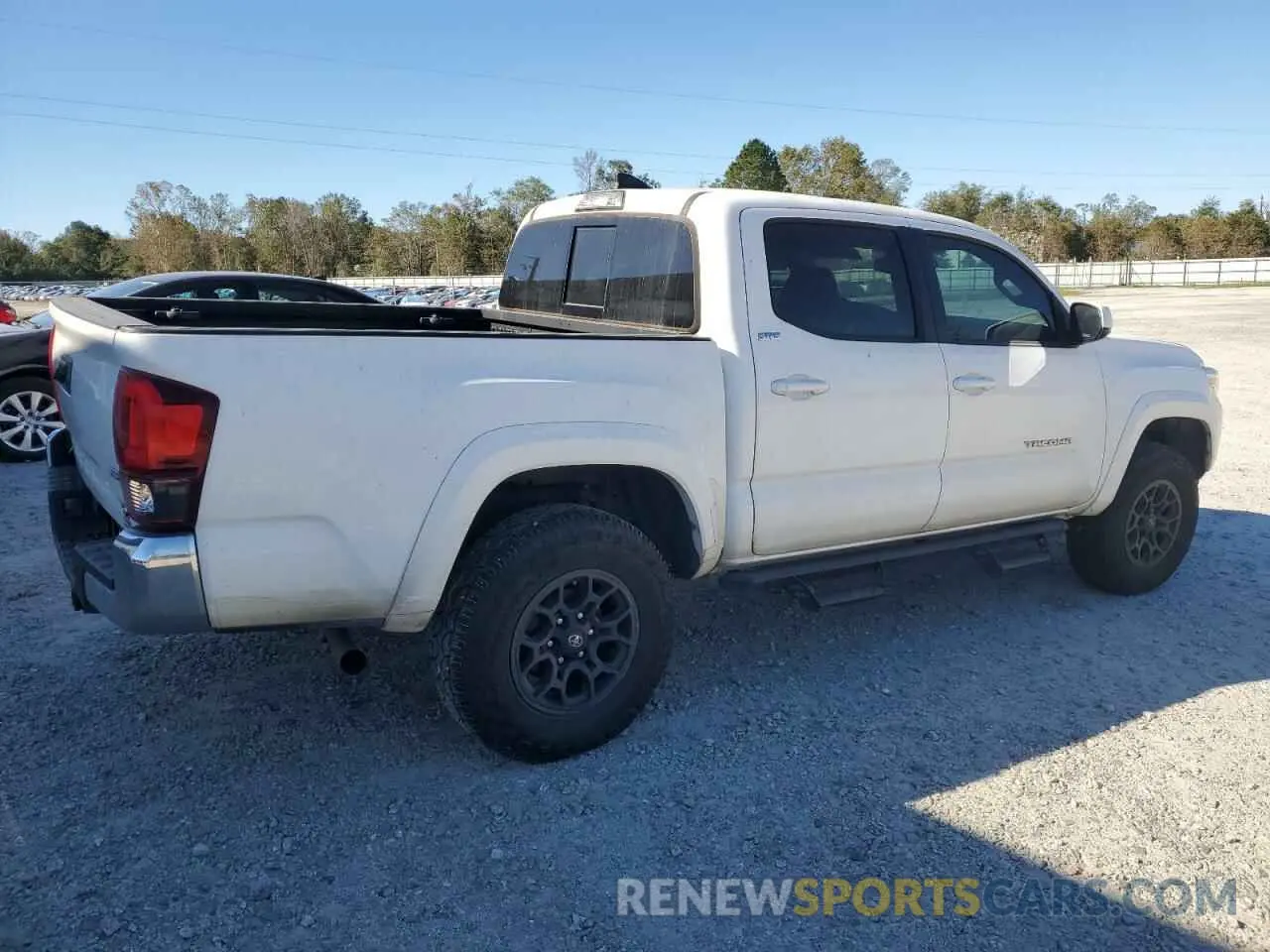 3 fotografías del automóvil dañado 3TMAZ5CN4KM108216 TOYOTA TACOMA 2019