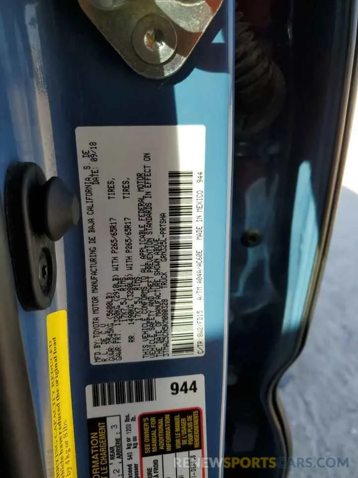 10 fotografías del automóvil dañado 3TMAZ5CN5KM080328 TOYOTA TACOMA 2019