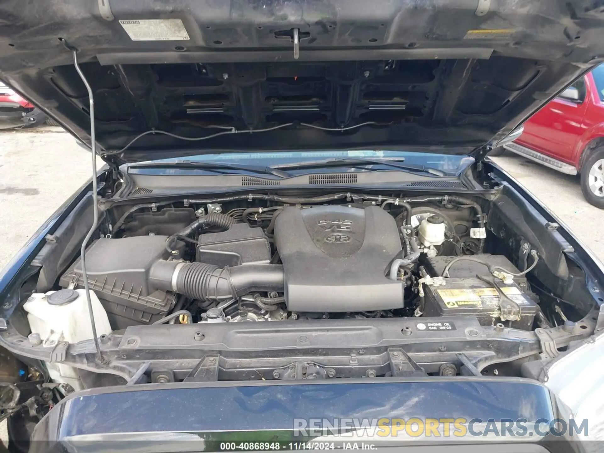 10 fotografías del automóvil dañado 3TMAZ5CN5KM094052 TOYOTA TACOMA 2019