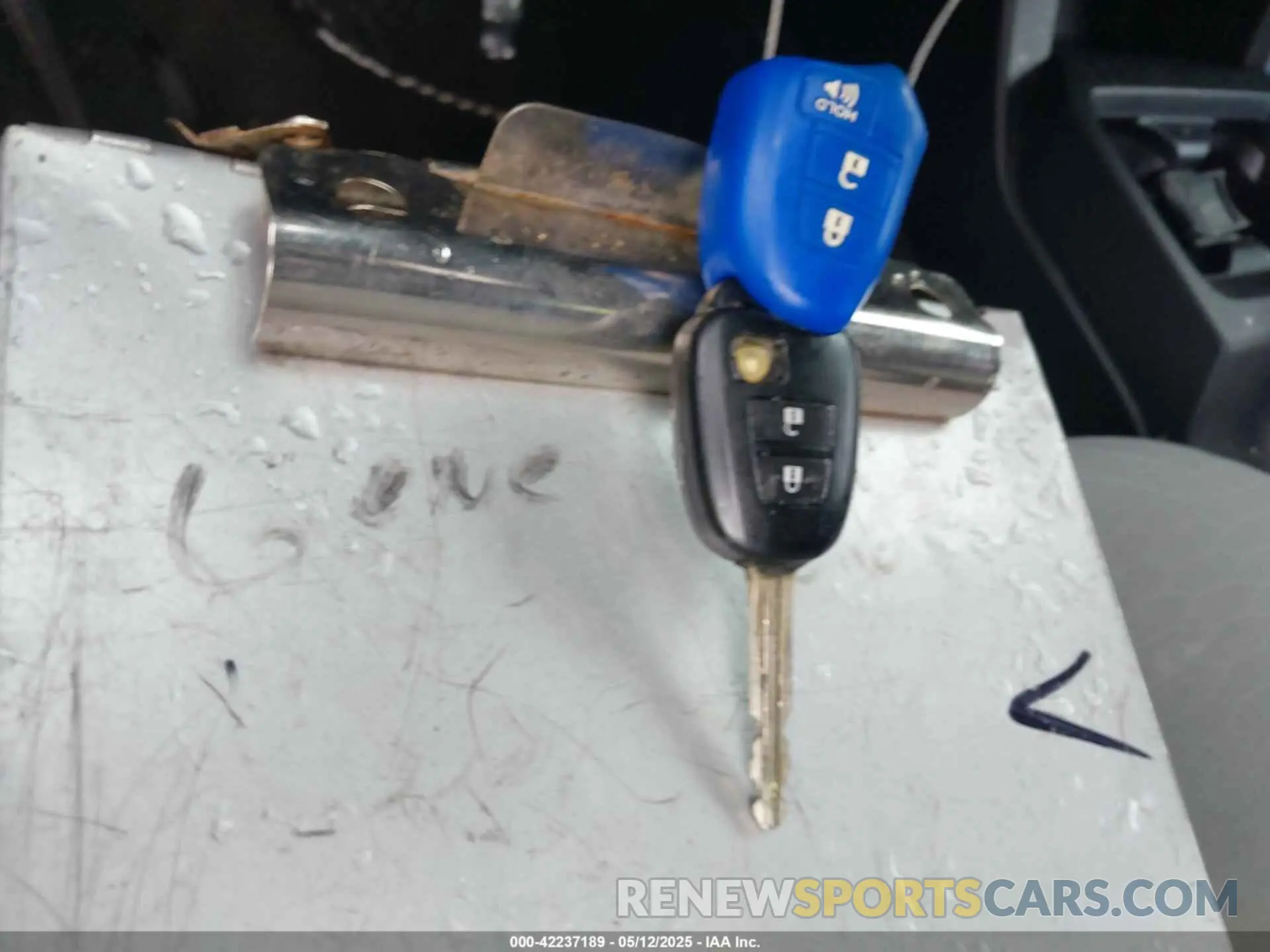 11 fotografías del automóvil dañado 3TMAZ5CN5KM095427 TOYOTA TACOMA 2019