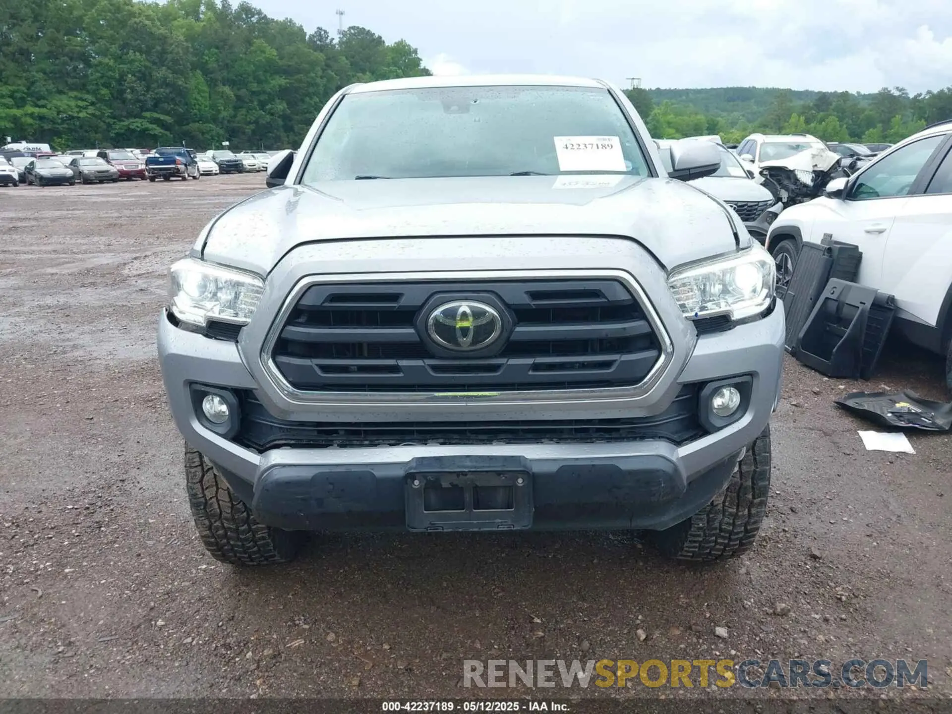 6 fotografías del automóvil dañado 3TMAZ5CN5KM095427 TOYOTA TACOMA 2019