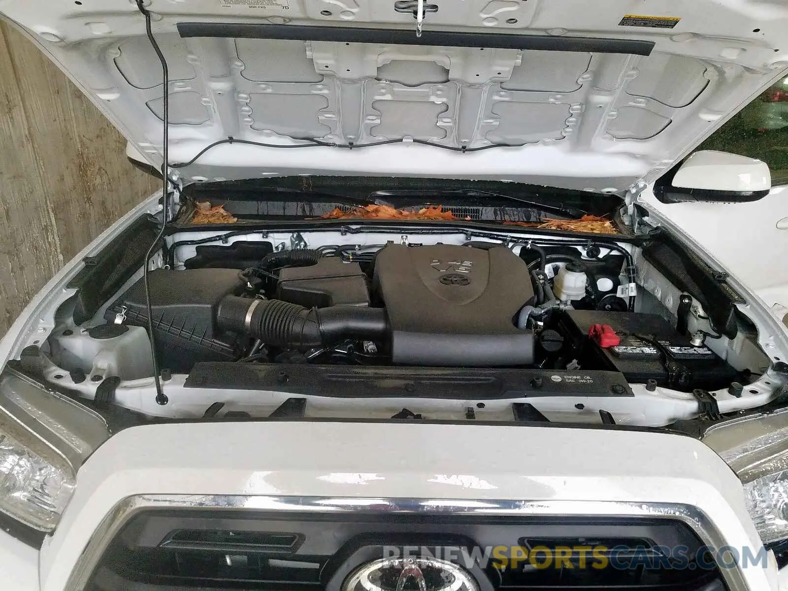 7 fotografías del automóvil dañado 3TMAZ5CN5KM096237 TOYOTA TACOMA 2019