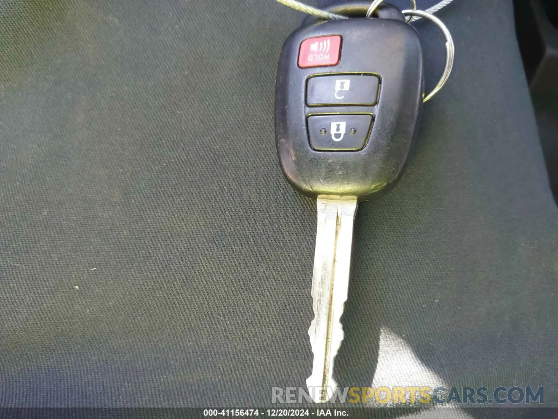 11 fotografías del automóvil dañado 3TMAZ5CN5KM097212 TOYOTA TACOMA 2019