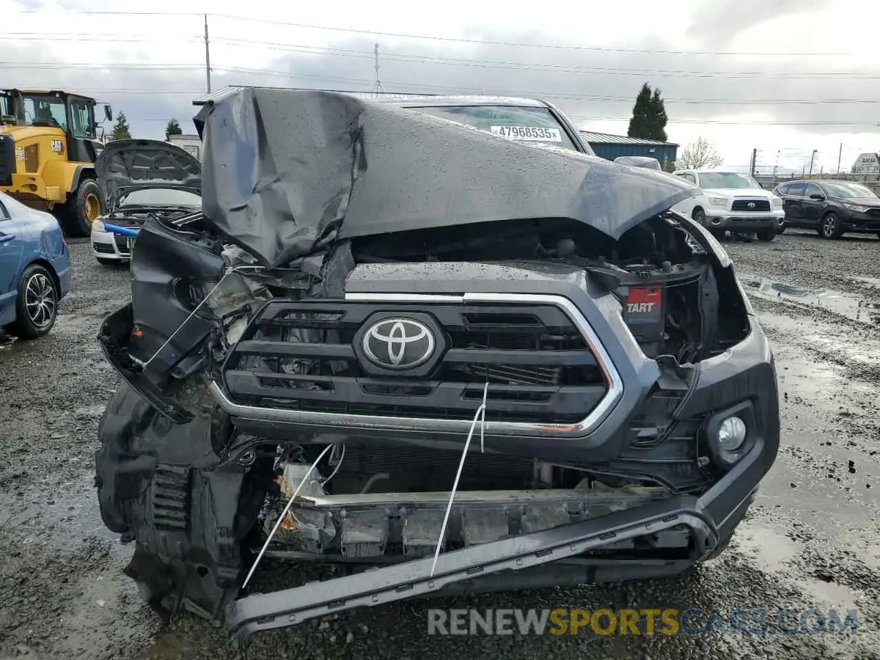 5 fotografías del automóvil dañado 3TMAZ5CN5KM102604 TOYOTA TACOMA 2019