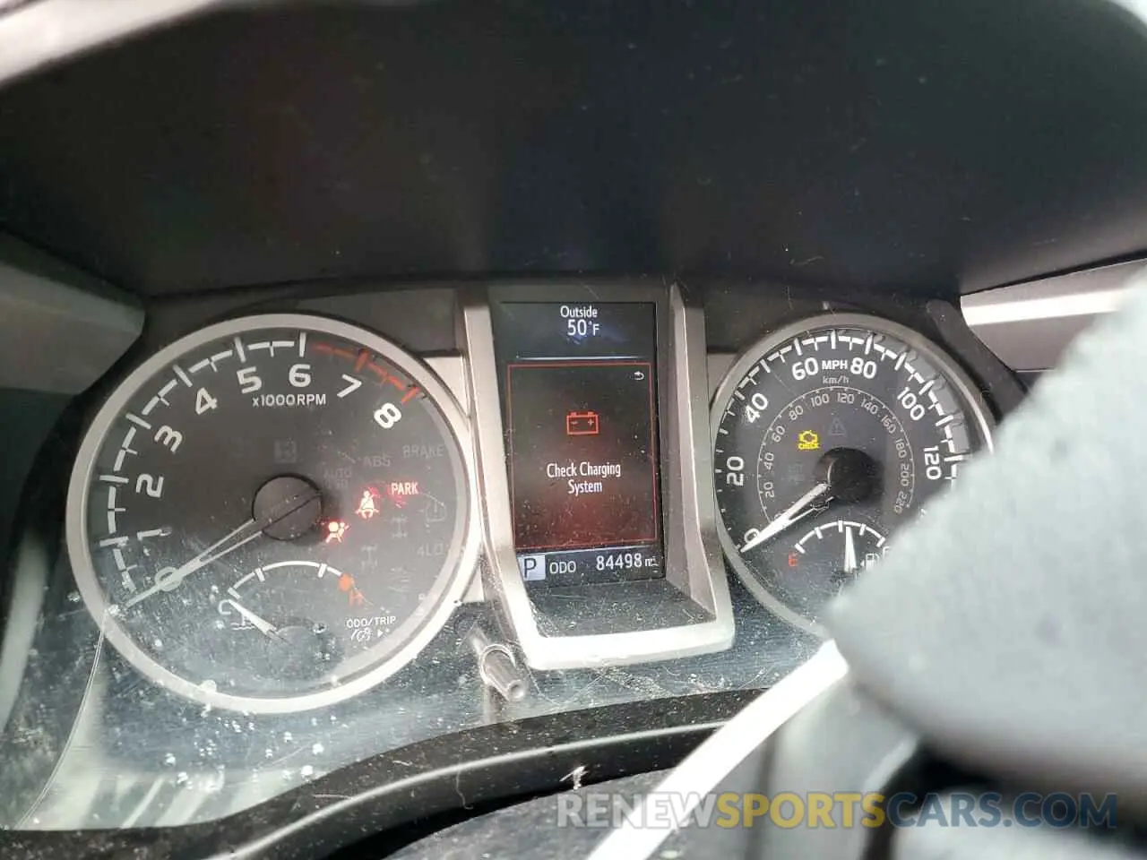 9 fotografías del automóvil dañado 3TMAZ5CN5KM102604 TOYOTA TACOMA 2019