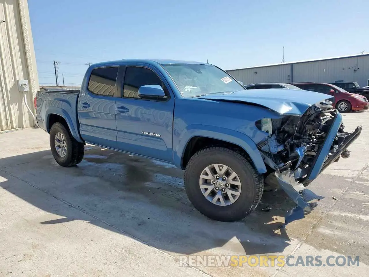 4 fotografías del automóvil dañado 3TMAZ5CN5KM104756 TOYOTA TACOMA 2019