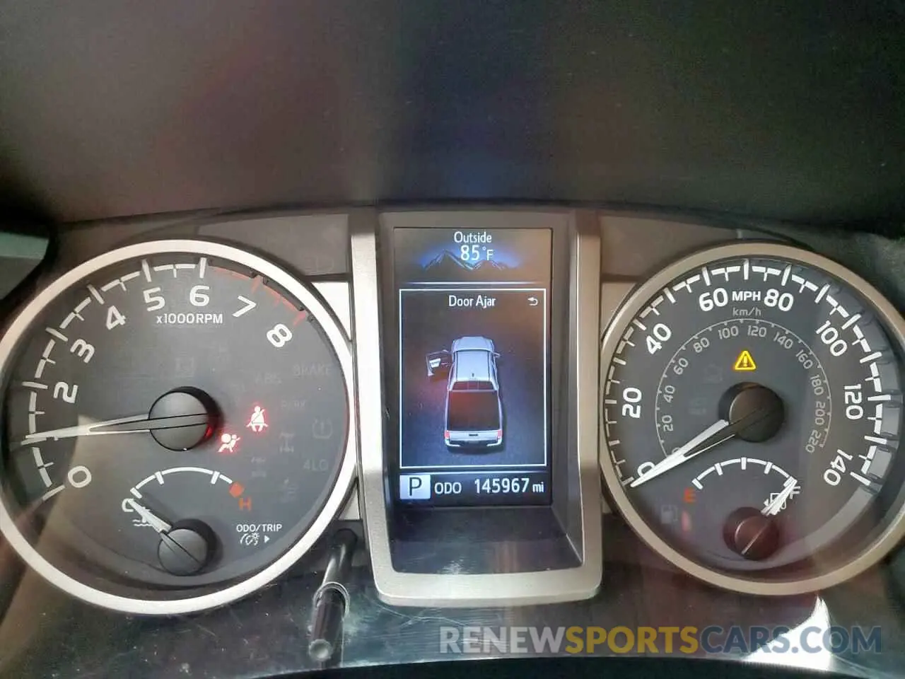 9 fotografías del automóvil dañado 3TMAZ5CN5KM104756 TOYOTA TACOMA 2019
