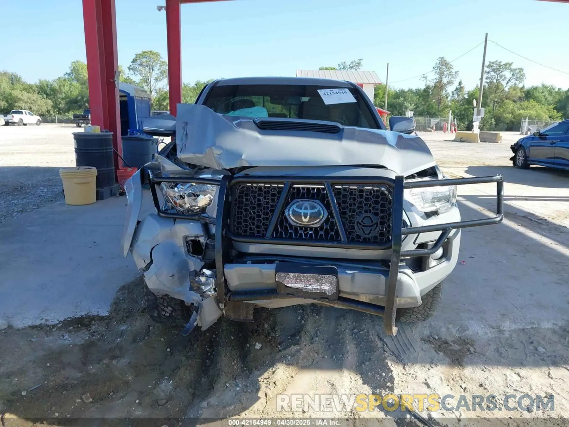 11 fotografías del automóvil dañado 3TMAZ5CN5KM113957 TOYOTA TACOMA 2019