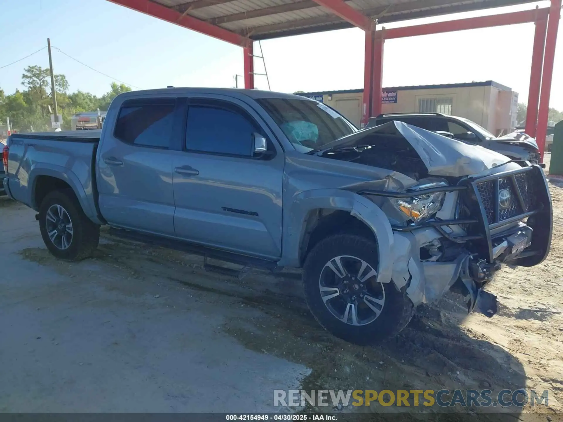 12 fotografías del automóvil dañado 3TMAZ5CN5KM113957 TOYOTA TACOMA 2019