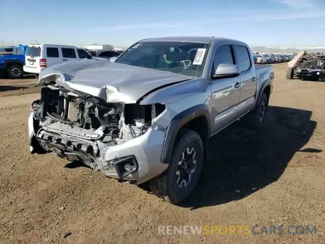 2 fotografías del automóvil dañado 3TMAZ5CN6KM089491 TOYOTA TACOMA 2019