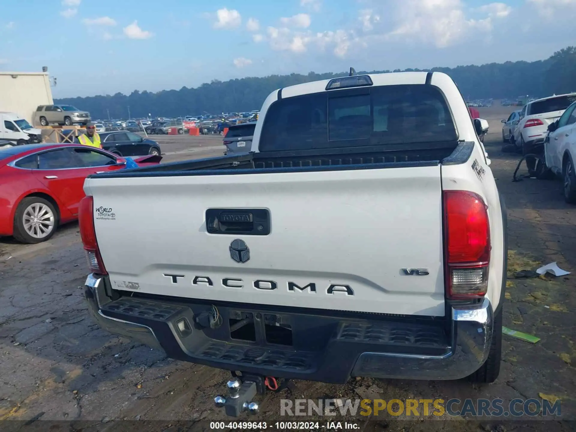 16 fotografías del automóvil dañado 3TMAZ5CN6KM091273 TOYOTA TACOMA 2019
