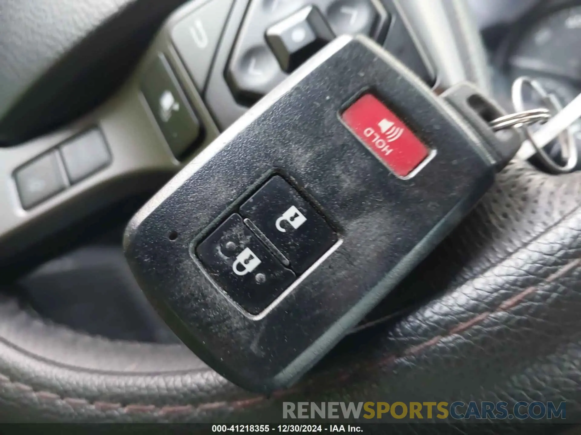 11 fotografías del automóvil dañado 3TMAZ5CN6KM095999 TOYOTA TACOMA 2019