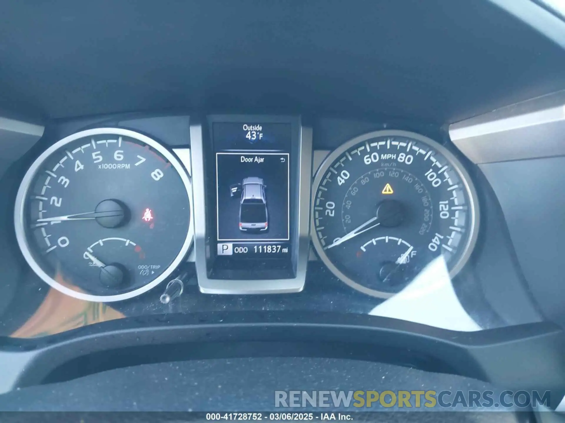 7 fotografías del automóvil dañado 3TMAZ5CN6KM099700 TOYOTA TACOMA 2019