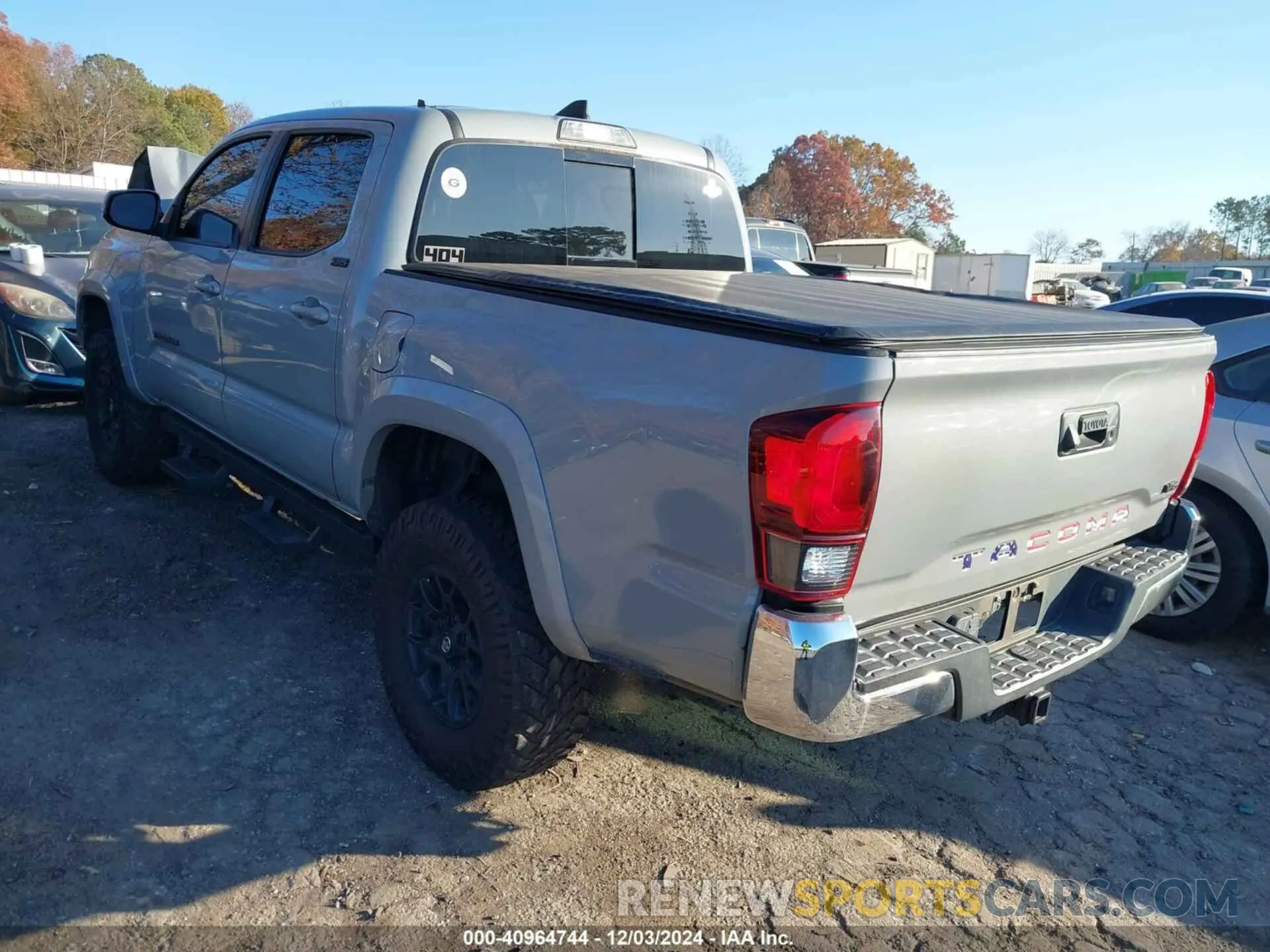 3 fotografías del automóvil dañado 3TMAZ5CN7KM102118 TOYOTA TACOMA 2019